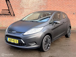 Ford Fiesta 1.25 Titanium Stoelverwarming | MATZWART |