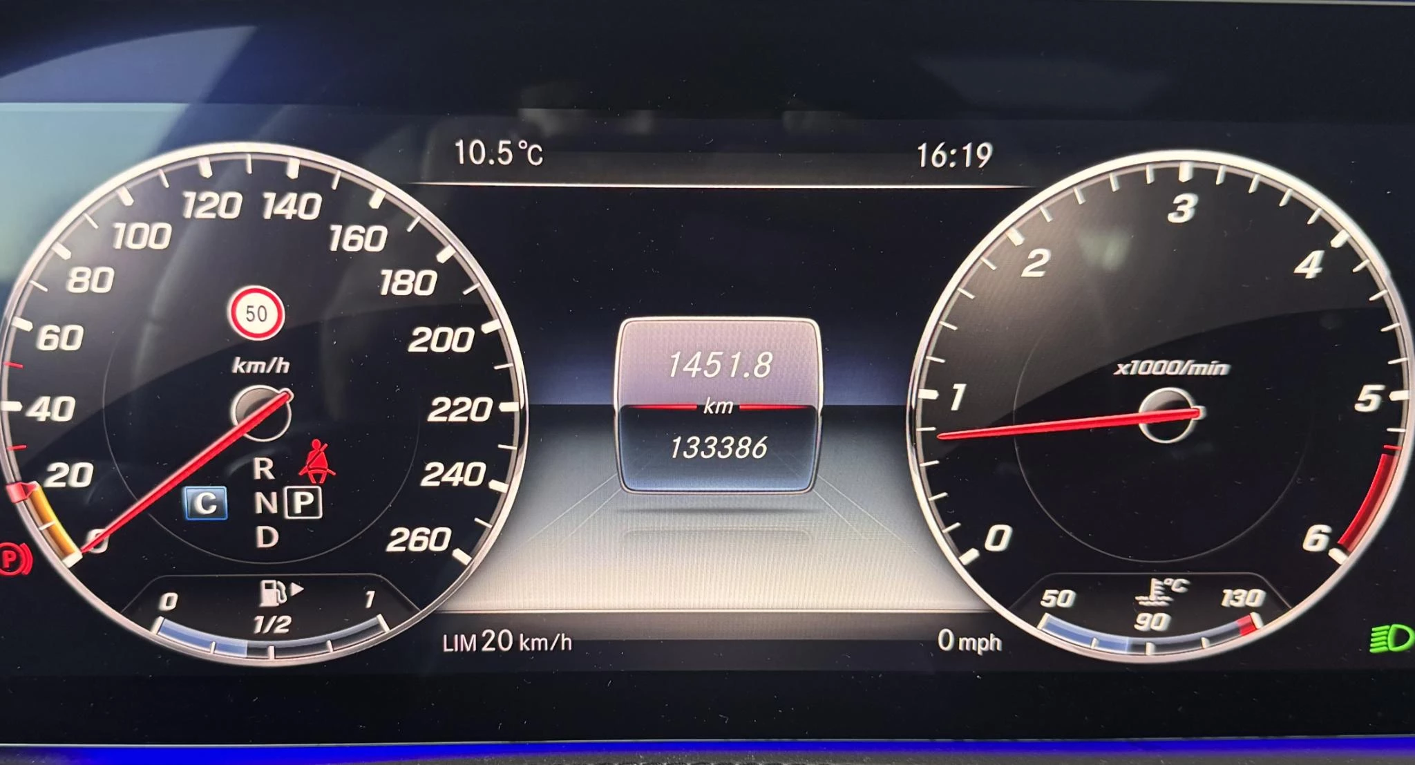 Hoofdafbeelding Mercedes-Benz S-Klasse