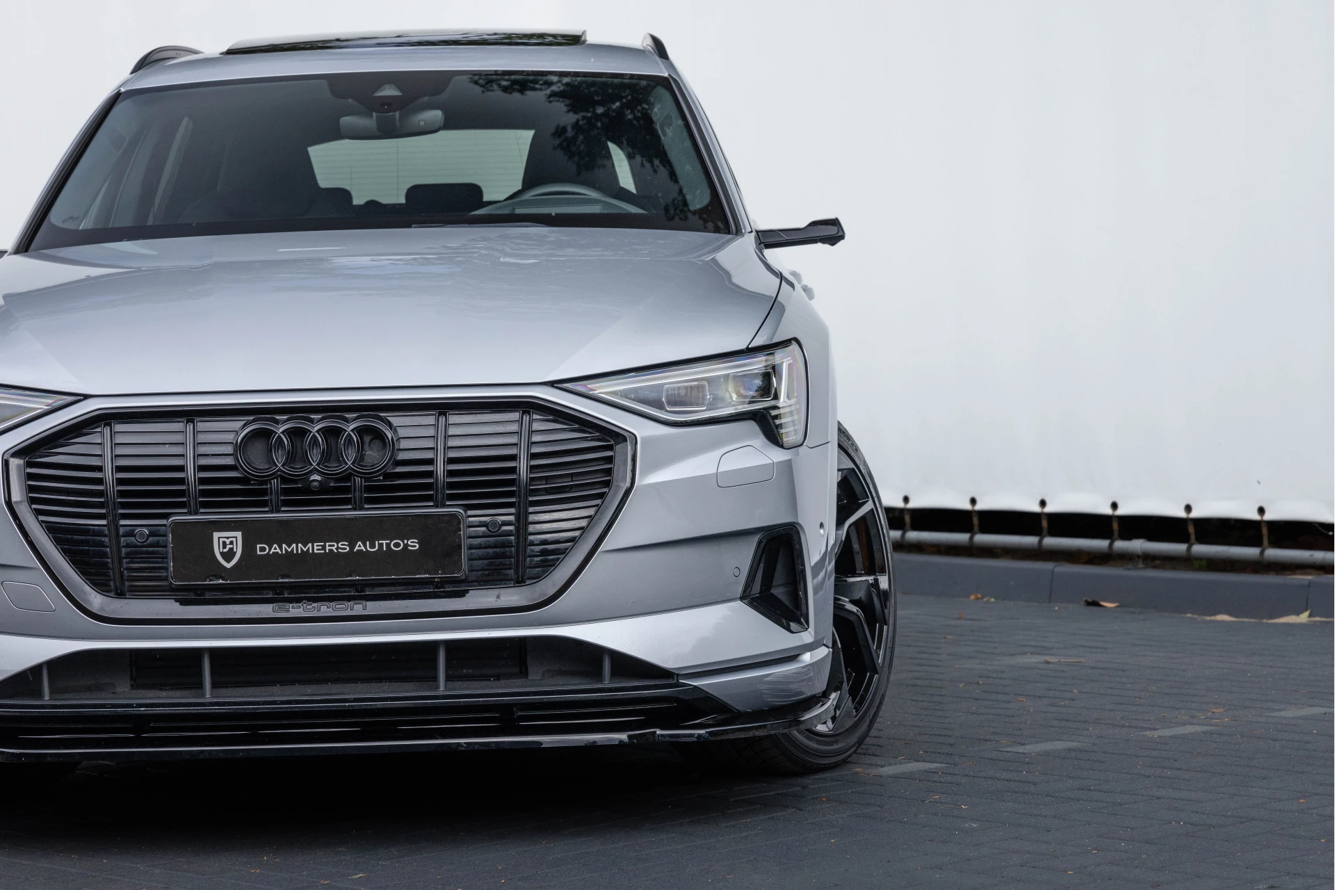 Hoofdafbeelding Audi e-tron