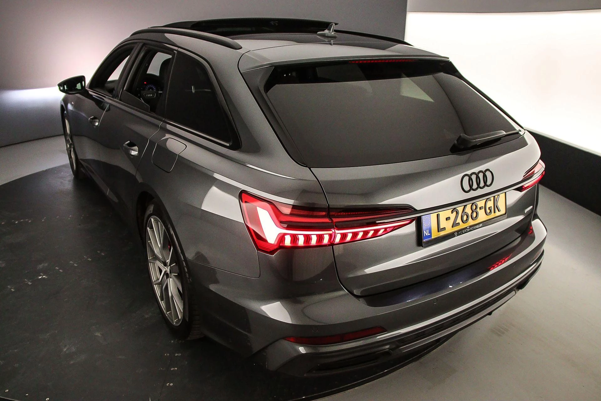 Hoofdafbeelding Audi A6