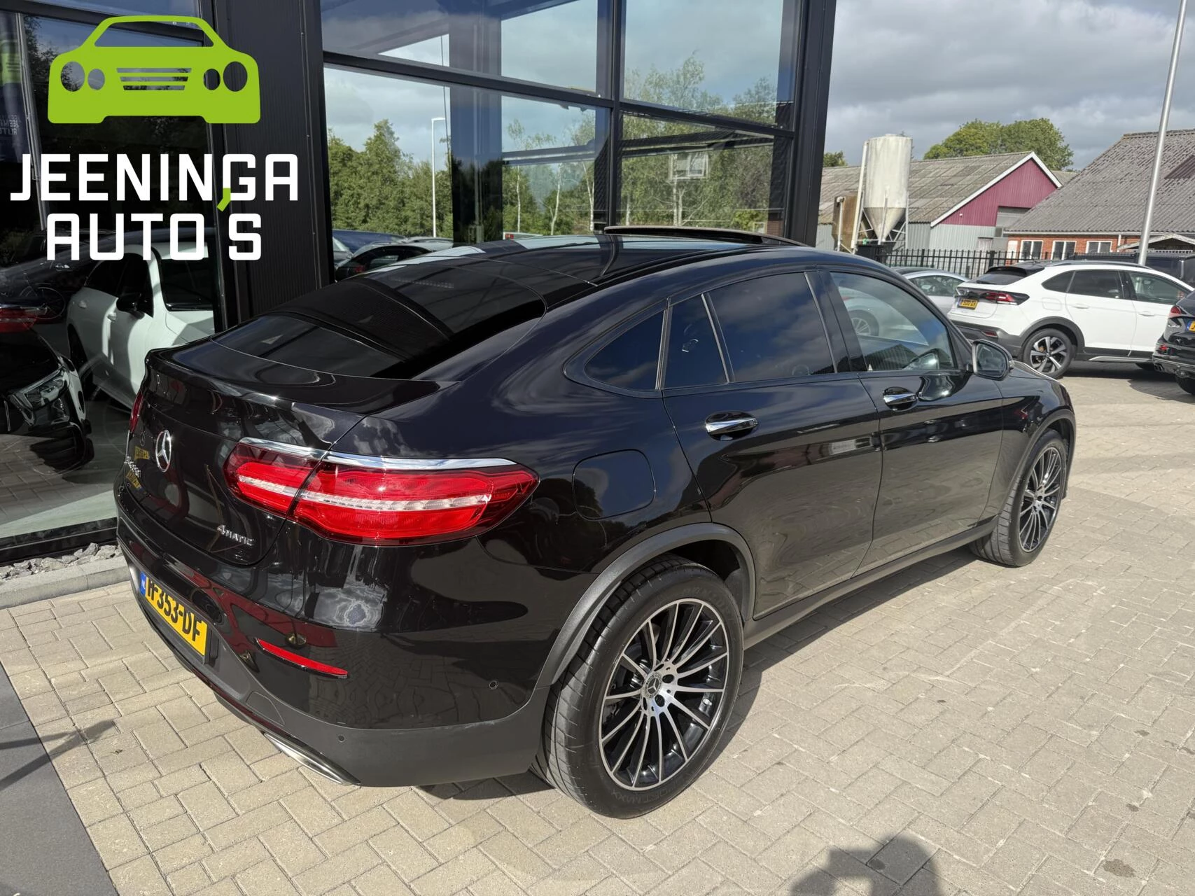 Hoofdafbeelding Mercedes-Benz GLC