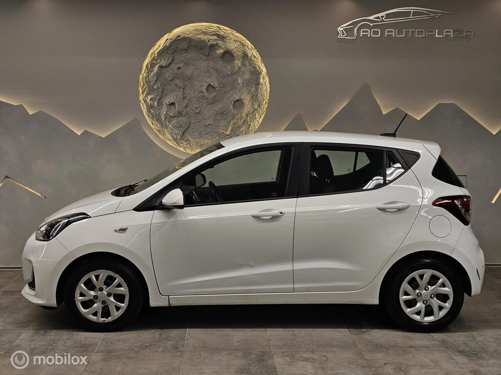 Hoofdafbeelding Hyundai i10