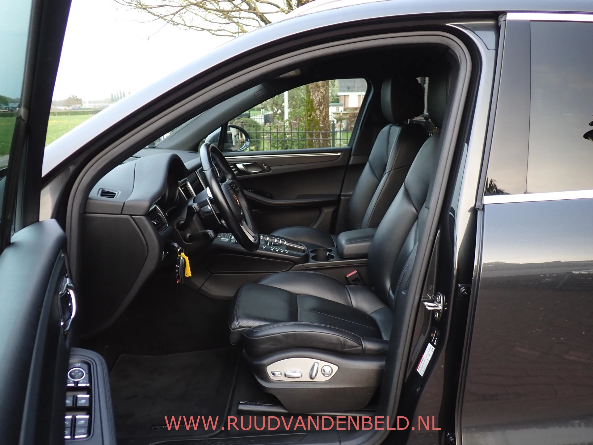 Hoofdafbeelding Porsche Macan