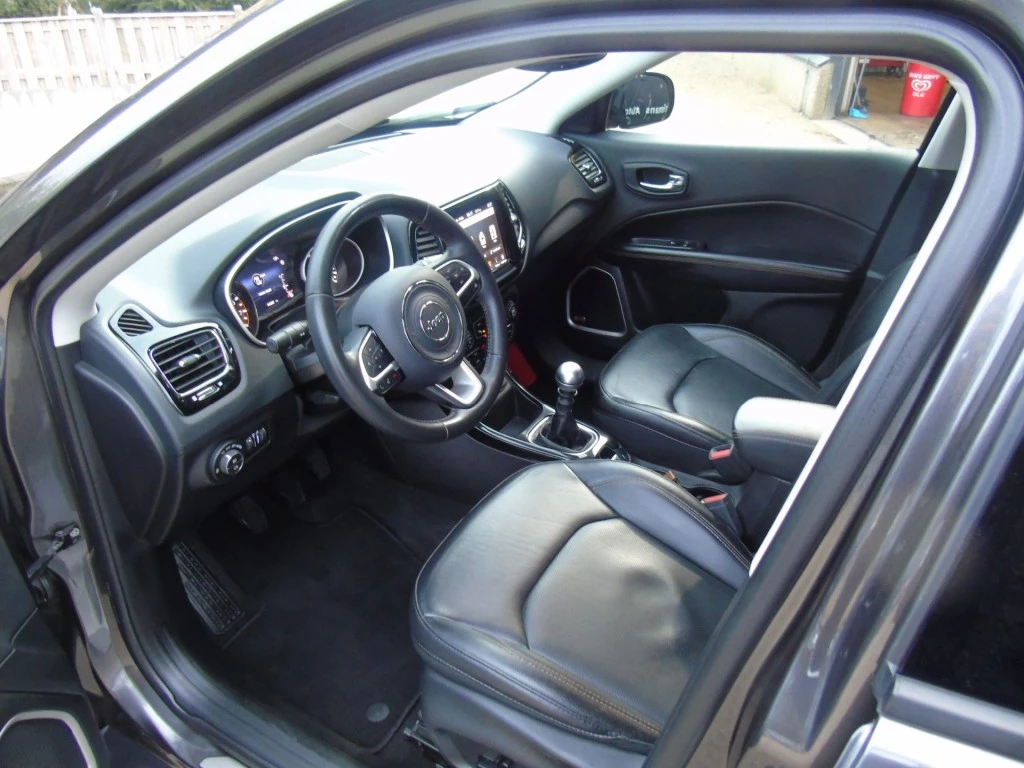 Hoofdafbeelding Jeep Compass