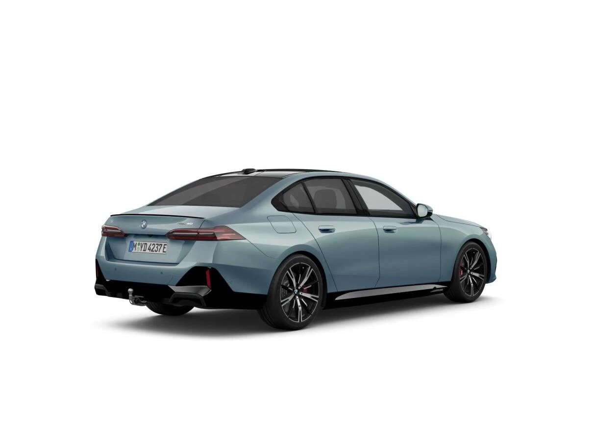 Hoofdafbeelding BMW i5