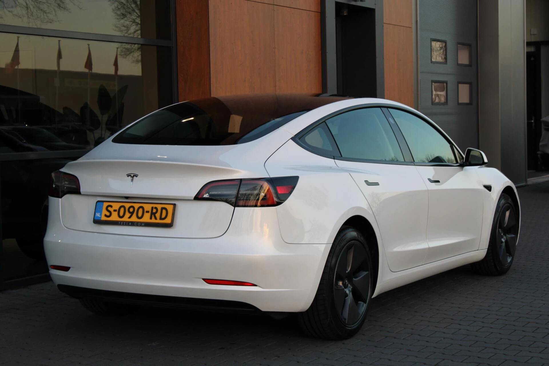 Hoofdafbeelding Tesla Model 3