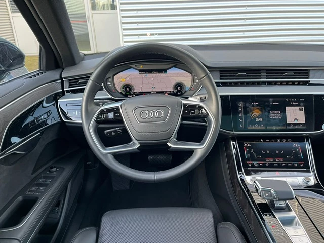 Hoofdafbeelding Audi A8