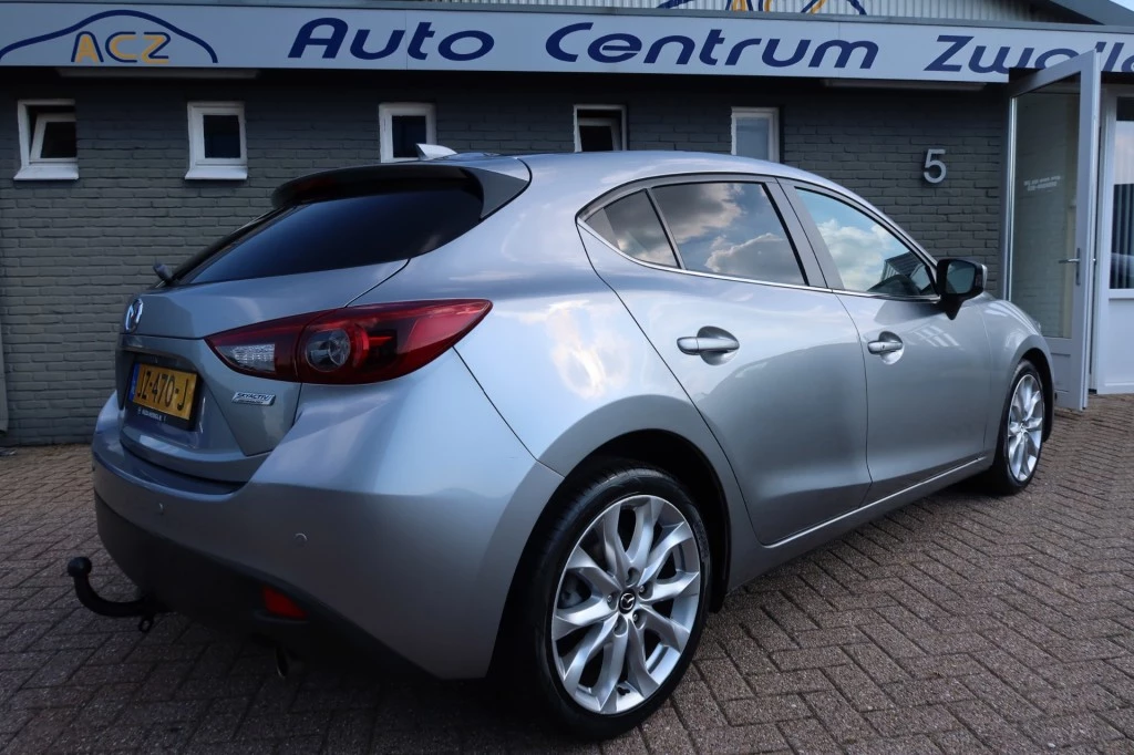 Hoofdafbeelding Mazda 3