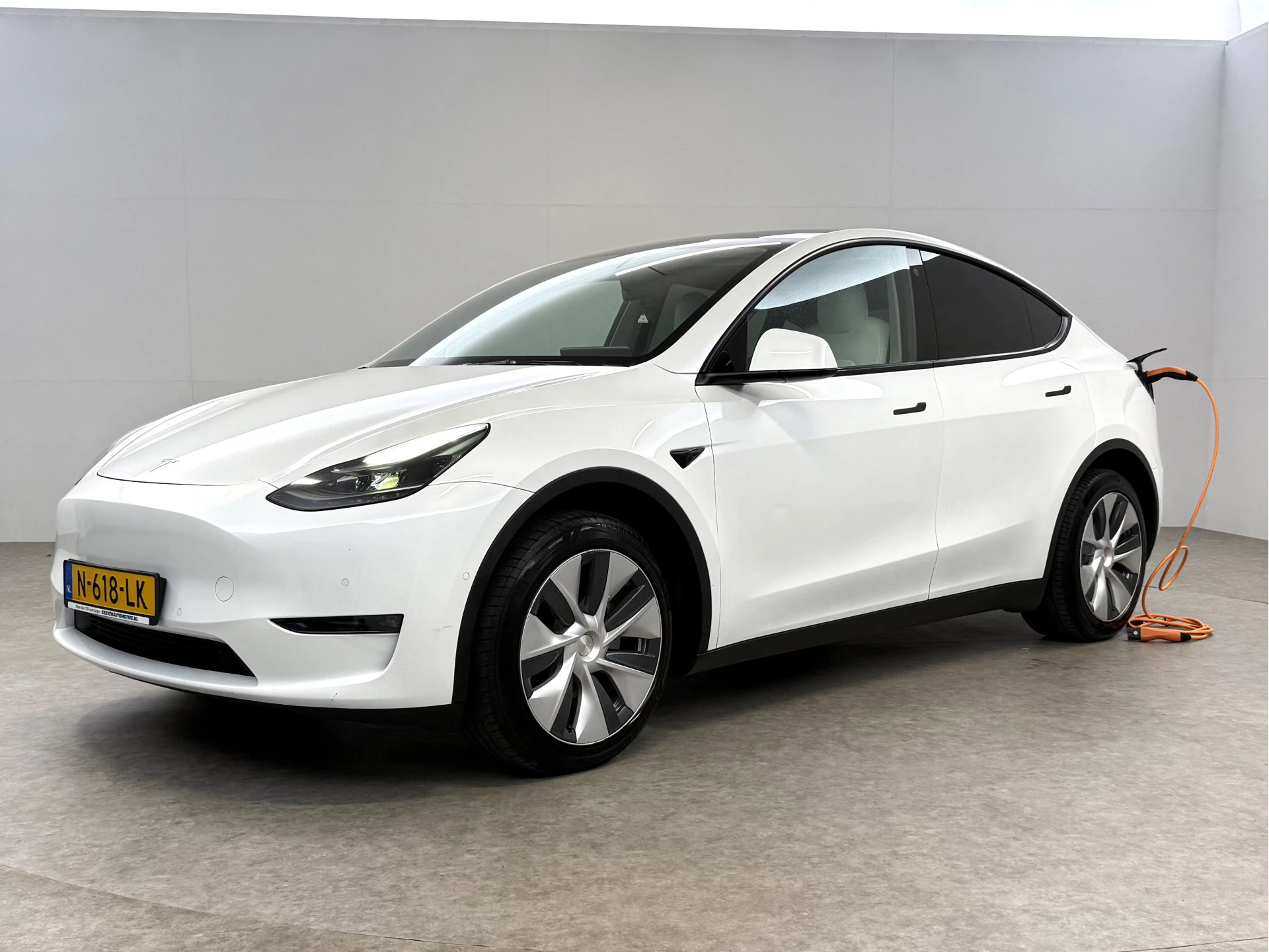 Hoofdafbeelding Tesla Model Y