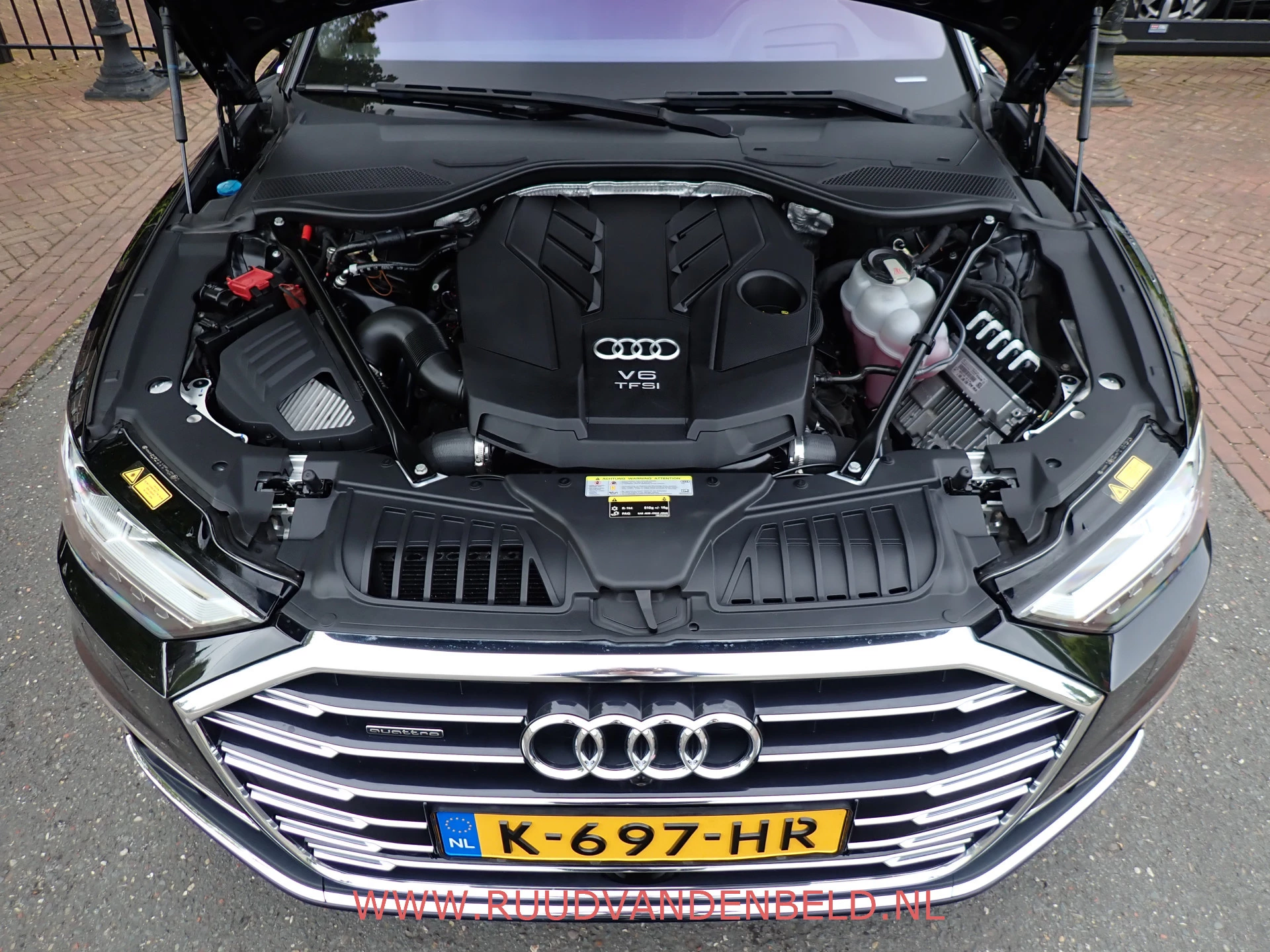 Hoofdafbeelding Audi A8