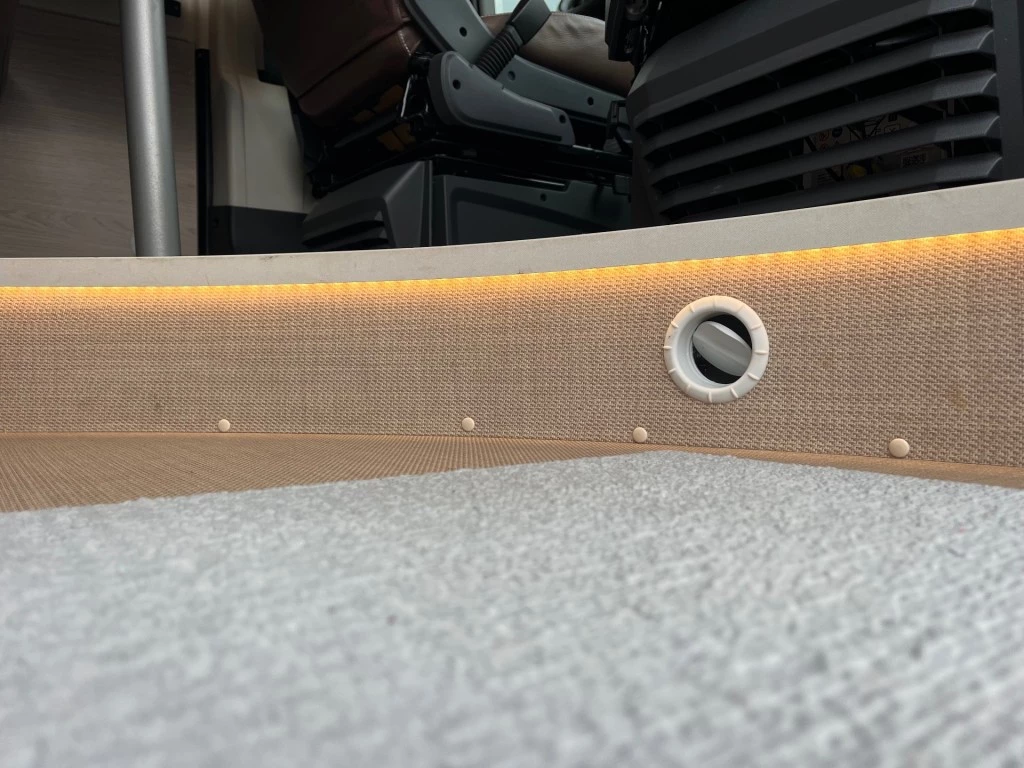 Hoofdafbeelding Bürstner Campeo C600 Active Hefdak Cruise