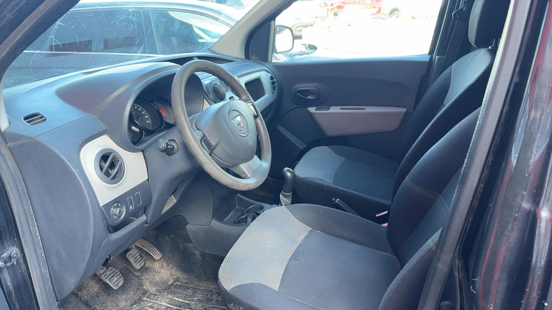 Hoofdafbeelding Dacia Dokker