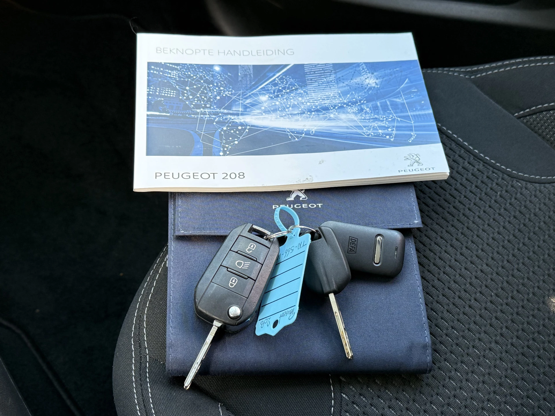 Hoofdafbeelding Peugeot 208