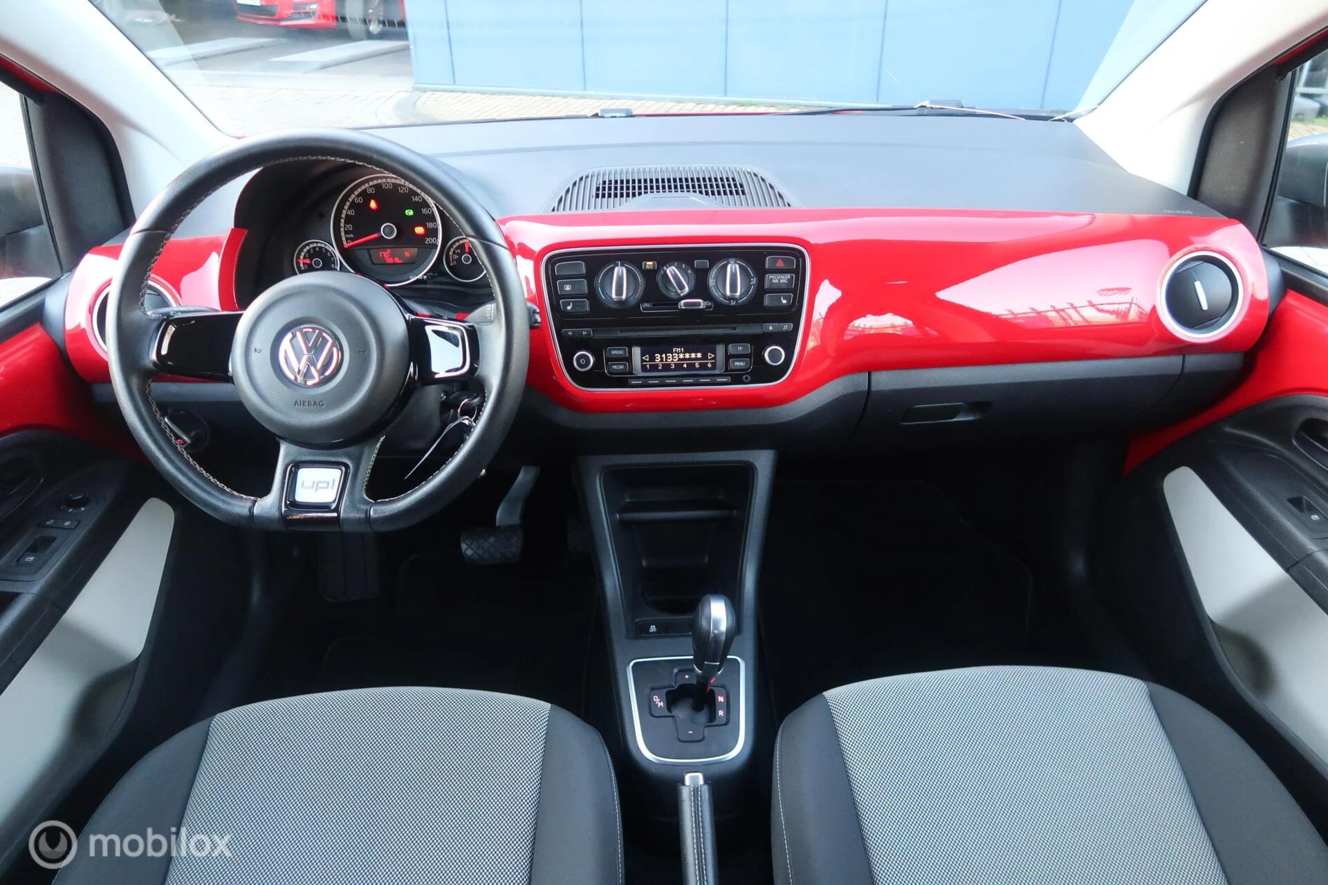 Hoofdafbeelding Volkswagen up!