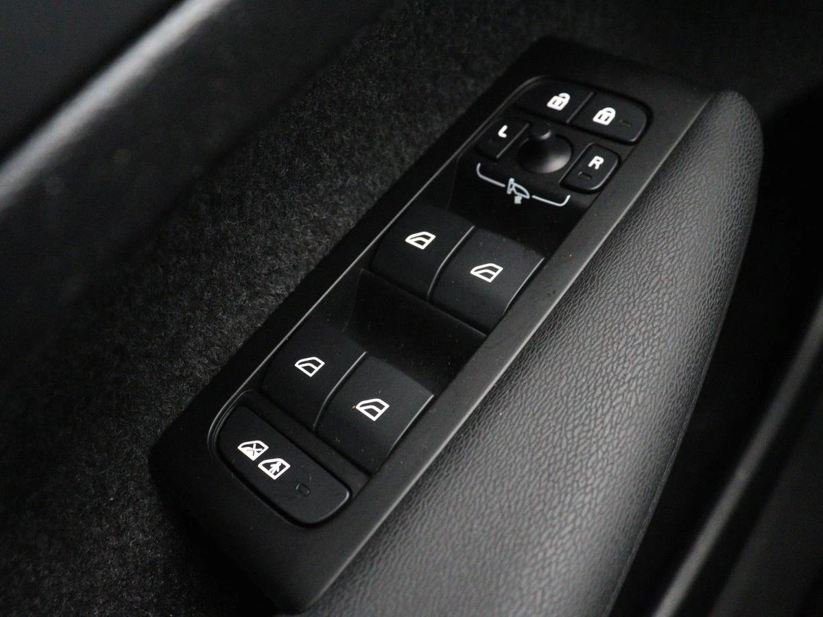 Hoofdafbeelding Volvo C40