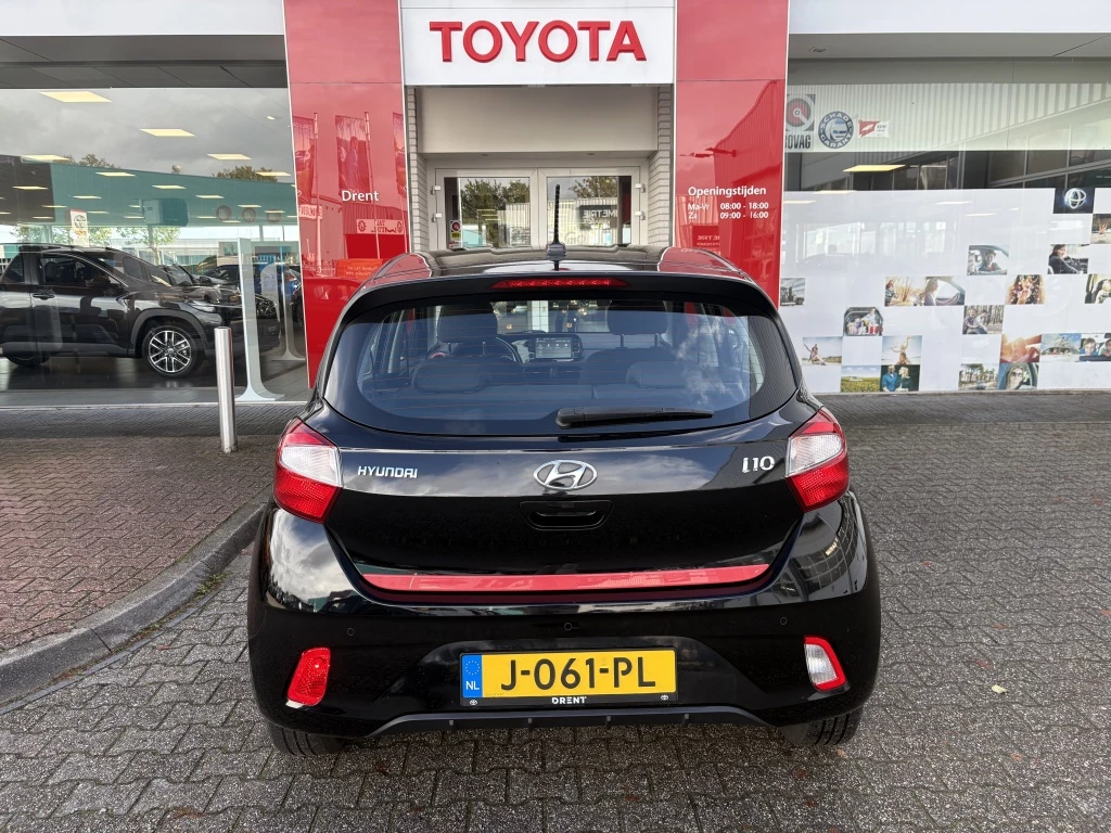Hoofdafbeelding Hyundai i10