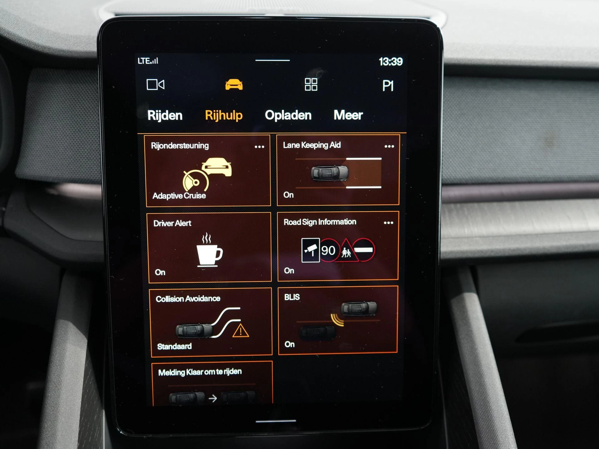 Hoofdafbeelding Polestar 2