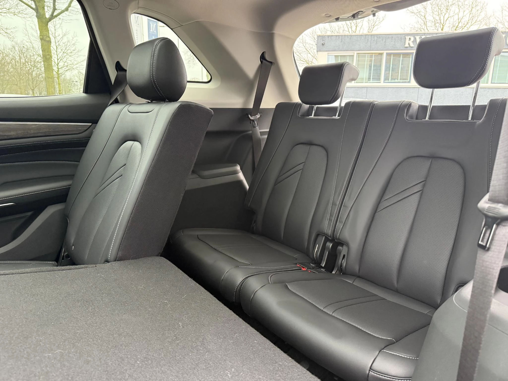 Hoofdafbeelding DFSK E5 PHEV