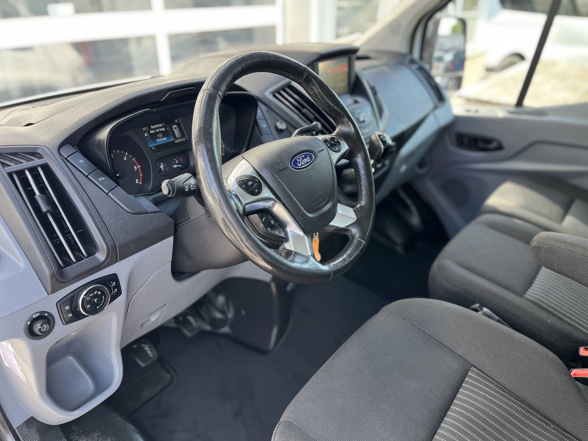 Hoofdafbeelding Ford Transit