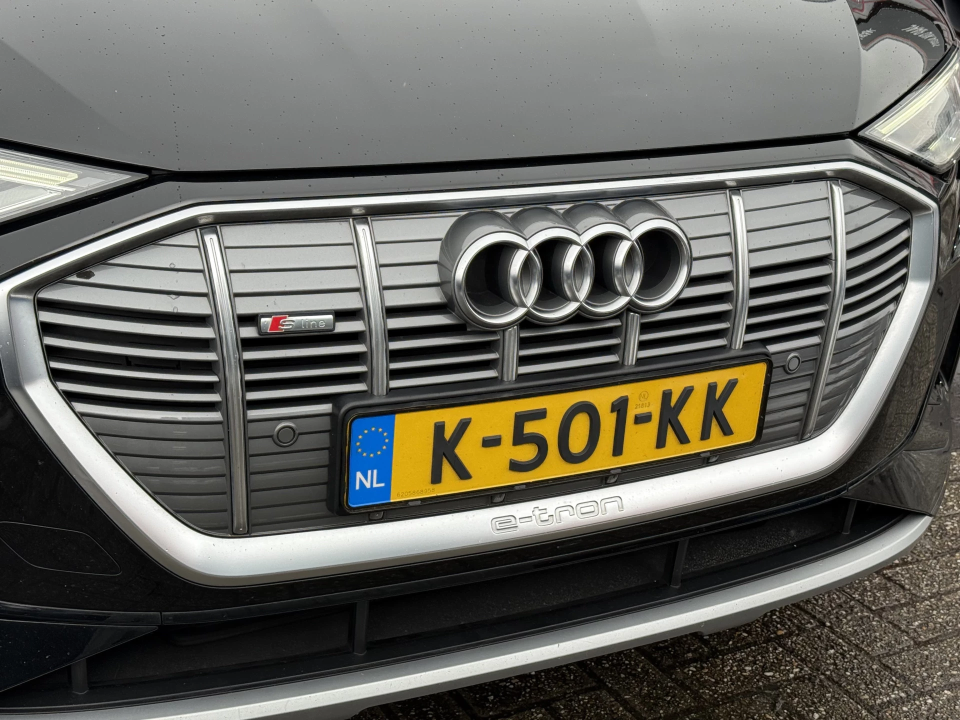 Hoofdafbeelding Audi e-tron