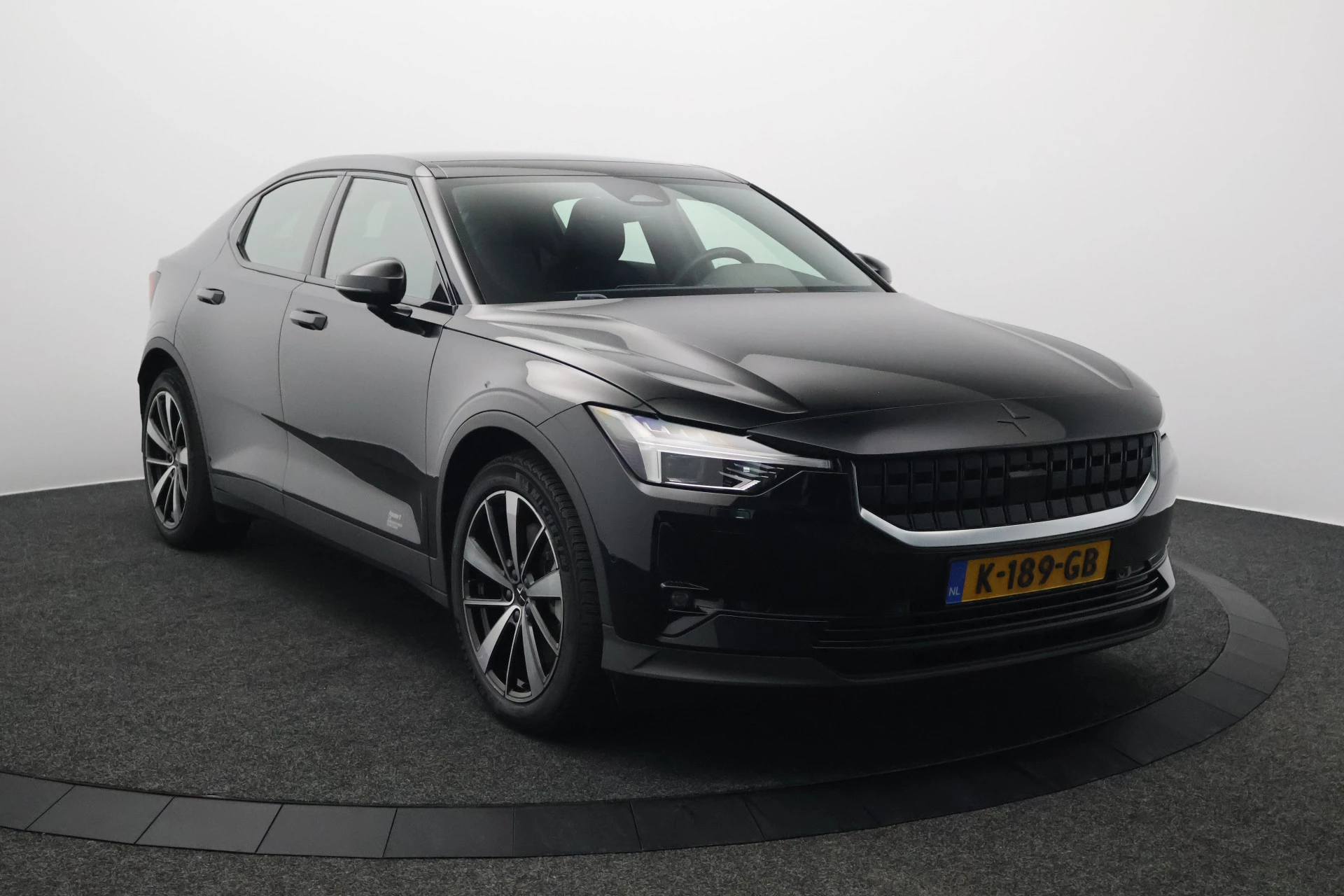 Hoofdafbeelding Polestar 2
