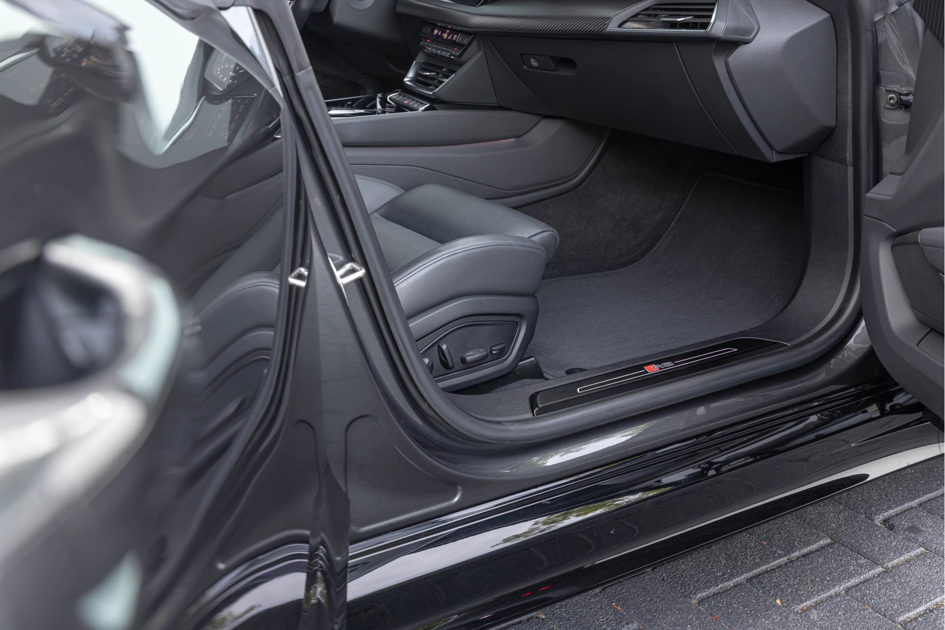 Hoofdafbeelding Audi e-tron GT