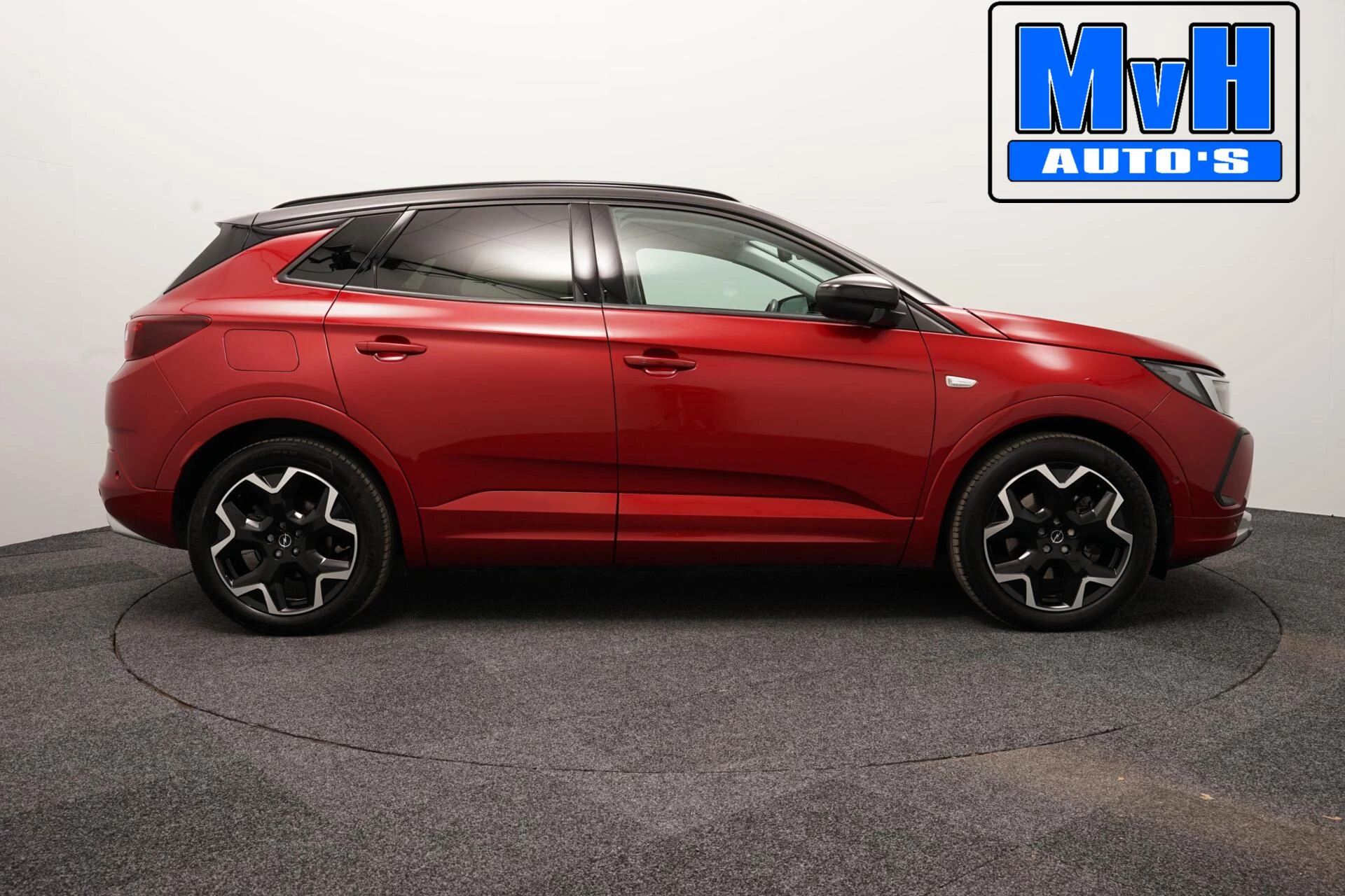 Hoofdafbeelding Opel Grandland