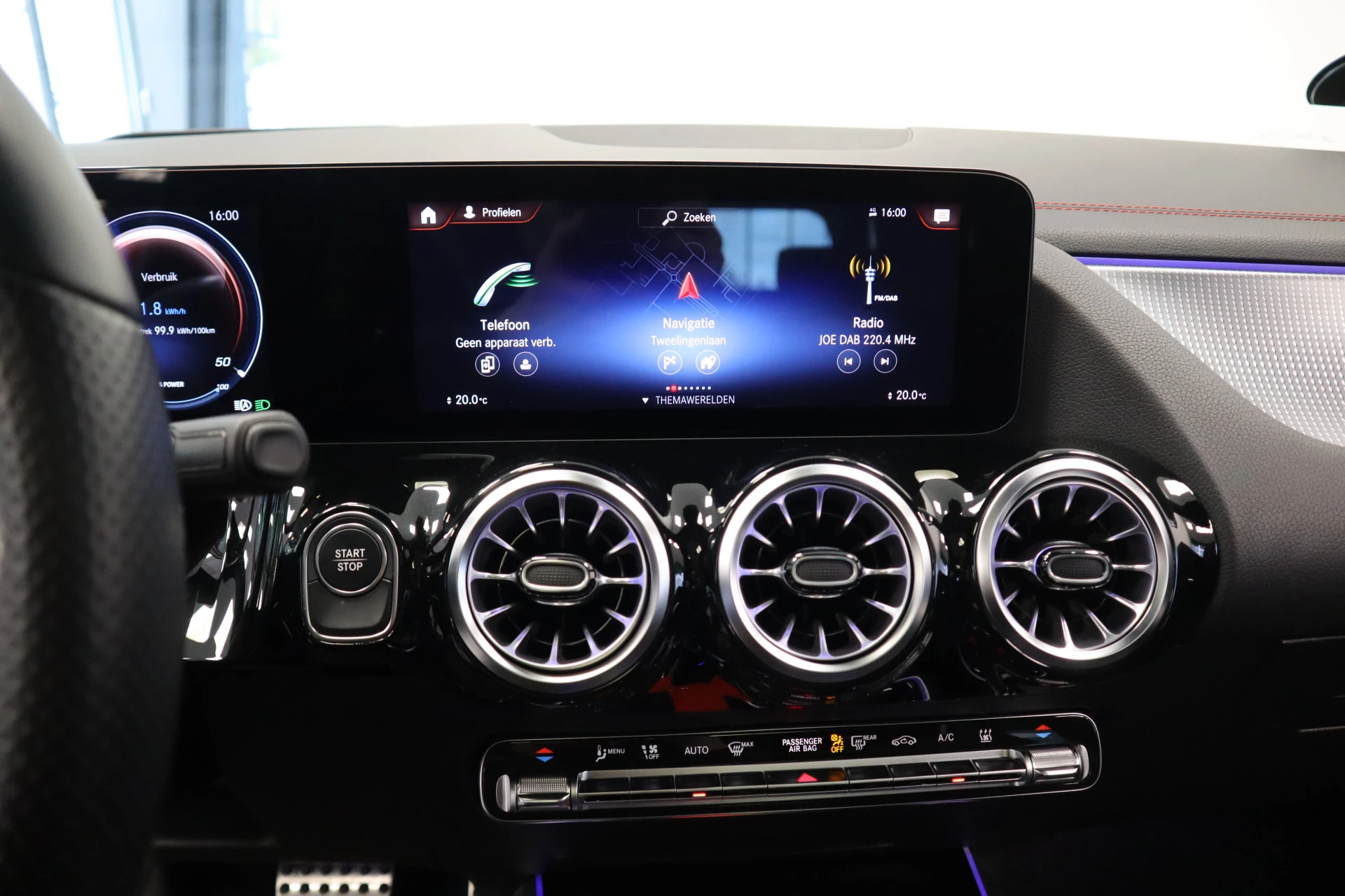 Hoofdafbeelding Mercedes-Benz EQA