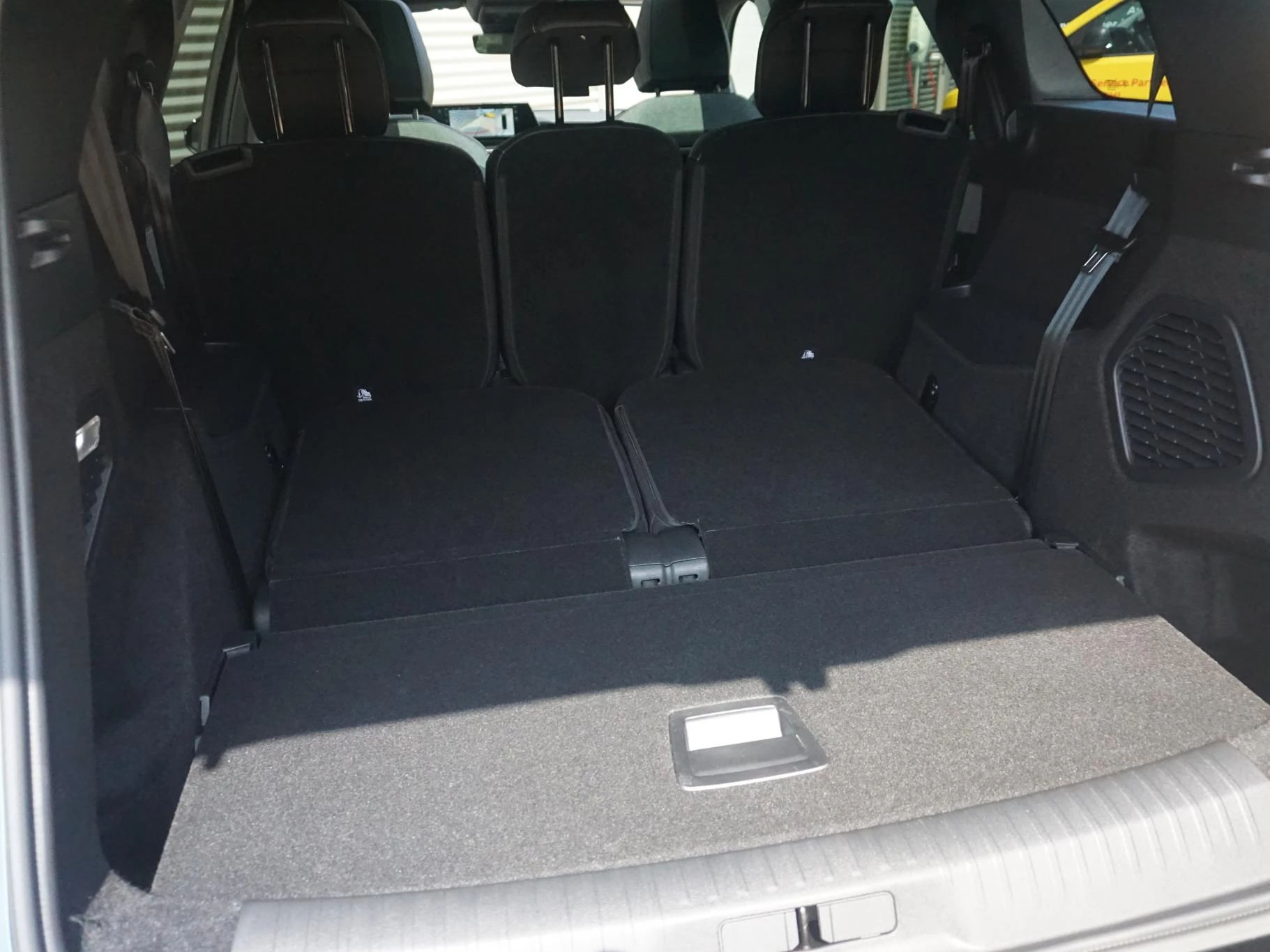 Hoofdafbeelding Peugeot e-5008