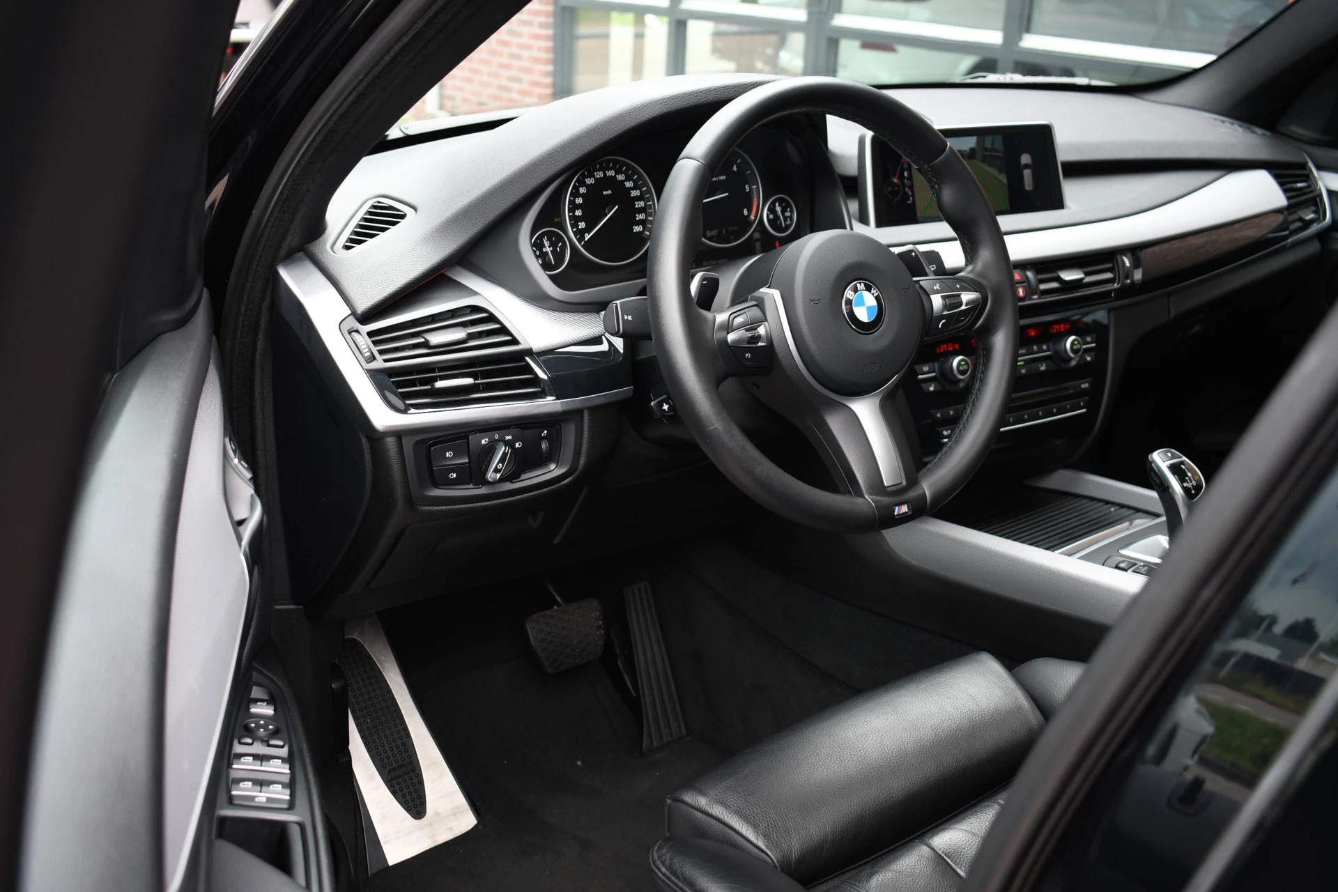 Hoofdafbeelding BMW X5