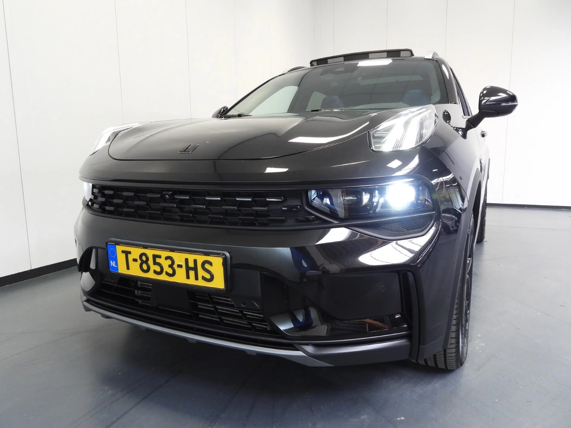 Hoofdafbeelding Lynk & Co 01