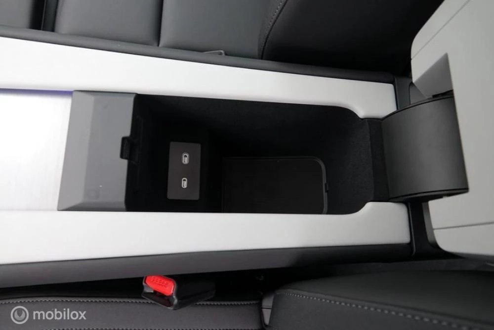 Hoofdafbeelding Polestar 4