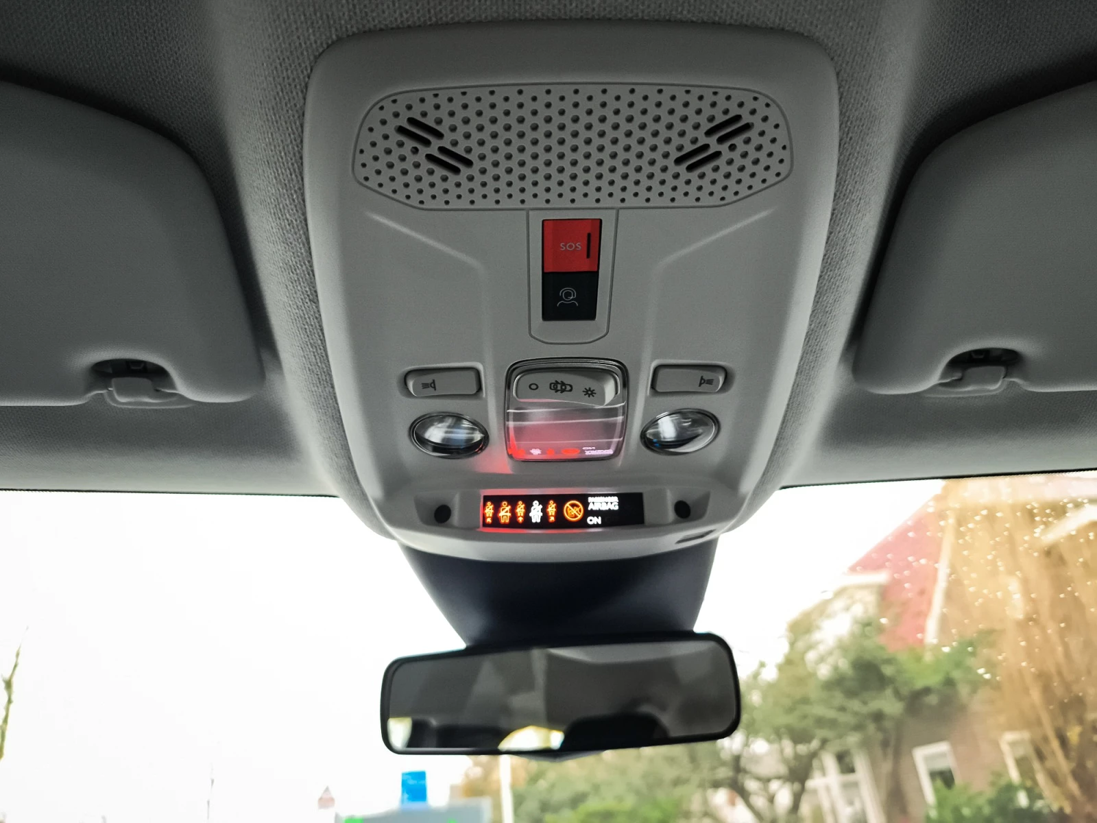 Hoofdafbeelding Citroën ë-C4 X