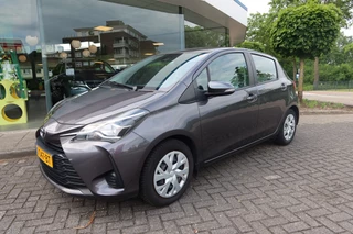 Toyota Yaris 1.5 VVT-i Active AUTOMAAT ! Camera I Trekhaak I All-Season