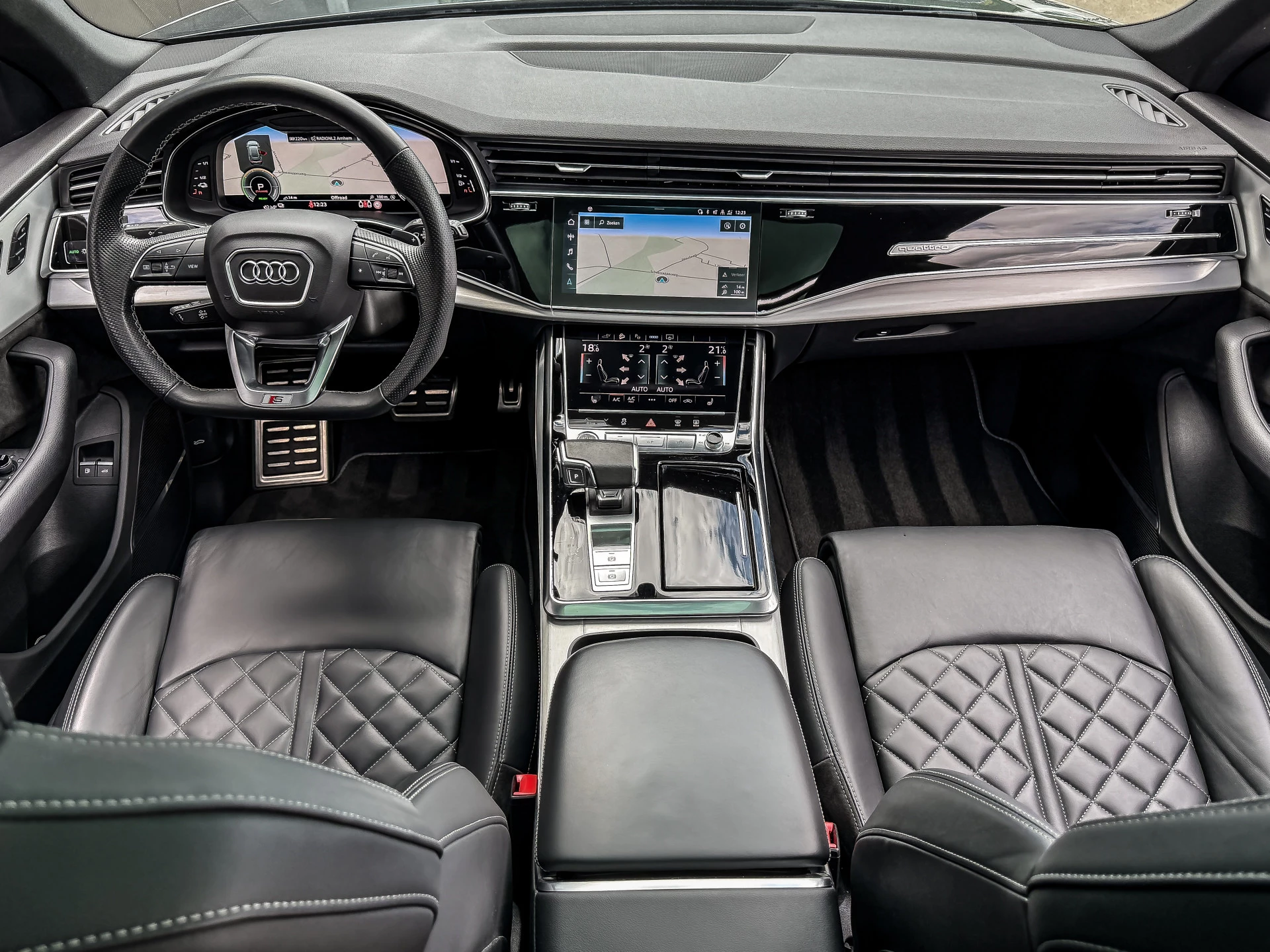 Hoofdafbeelding Audi Q8