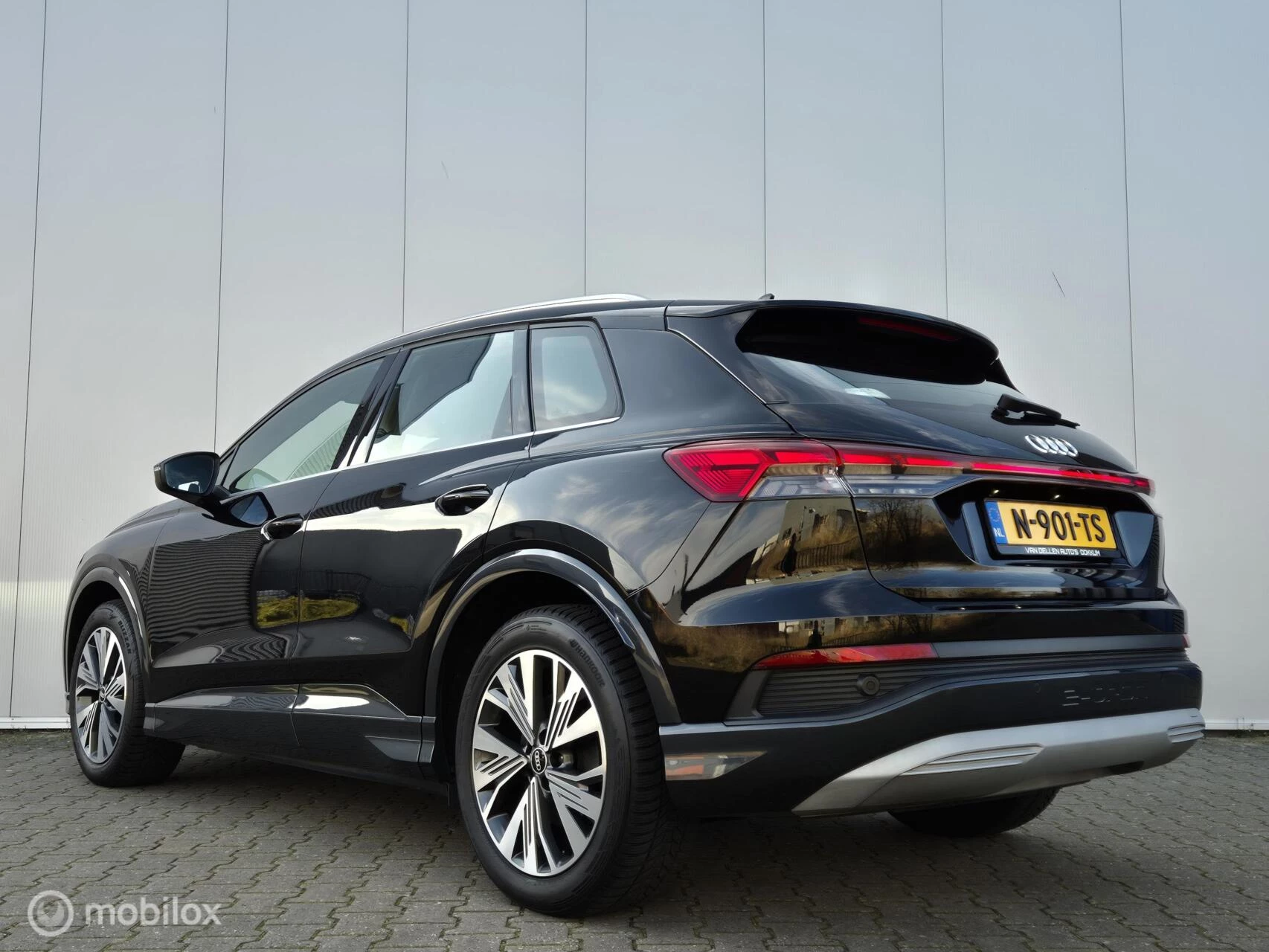Hoofdafbeelding Audi Q4 e-tron