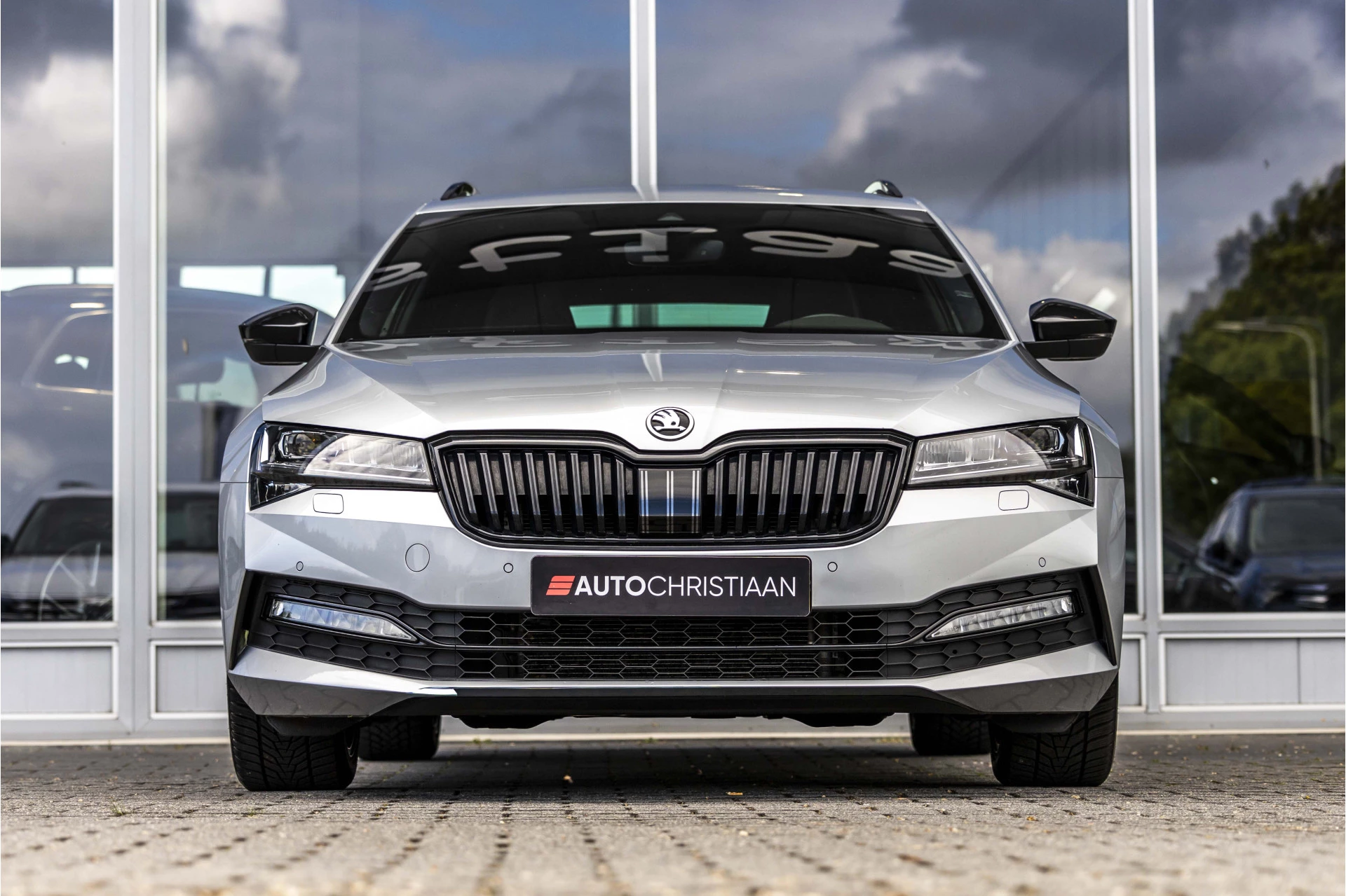 Hoofdafbeelding Škoda Superb