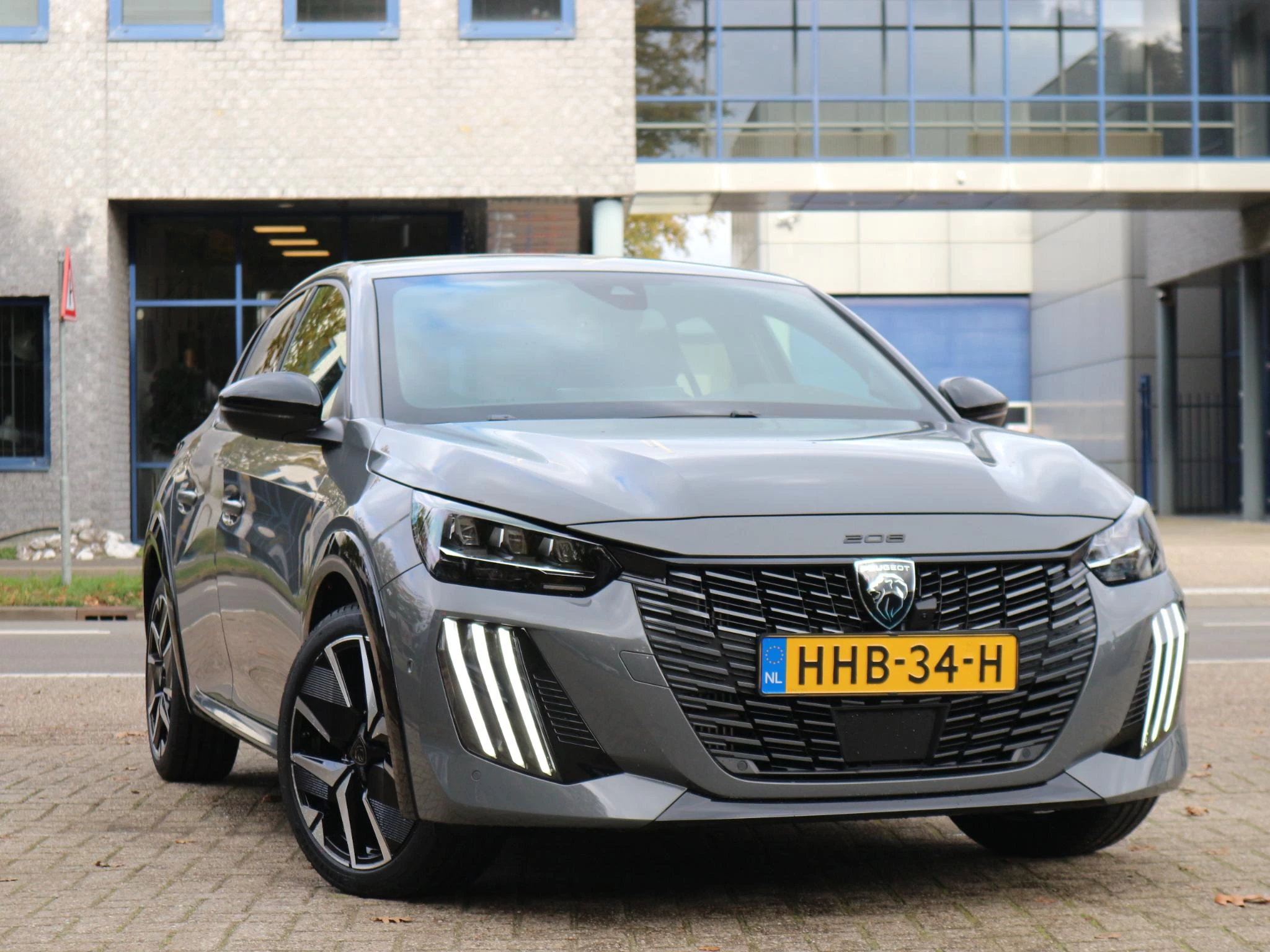 Hoofdafbeelding Peugeot 208