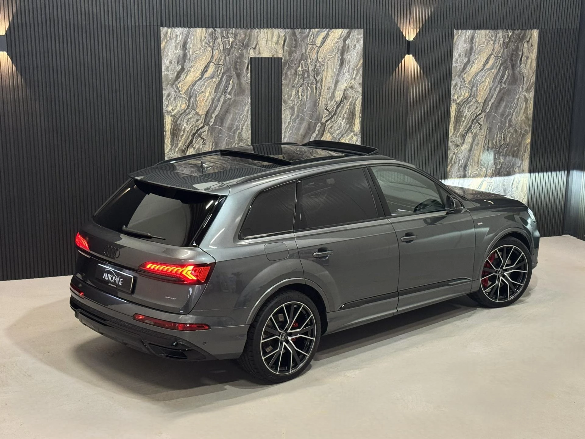 Hoofdafbeelding Audi Q7