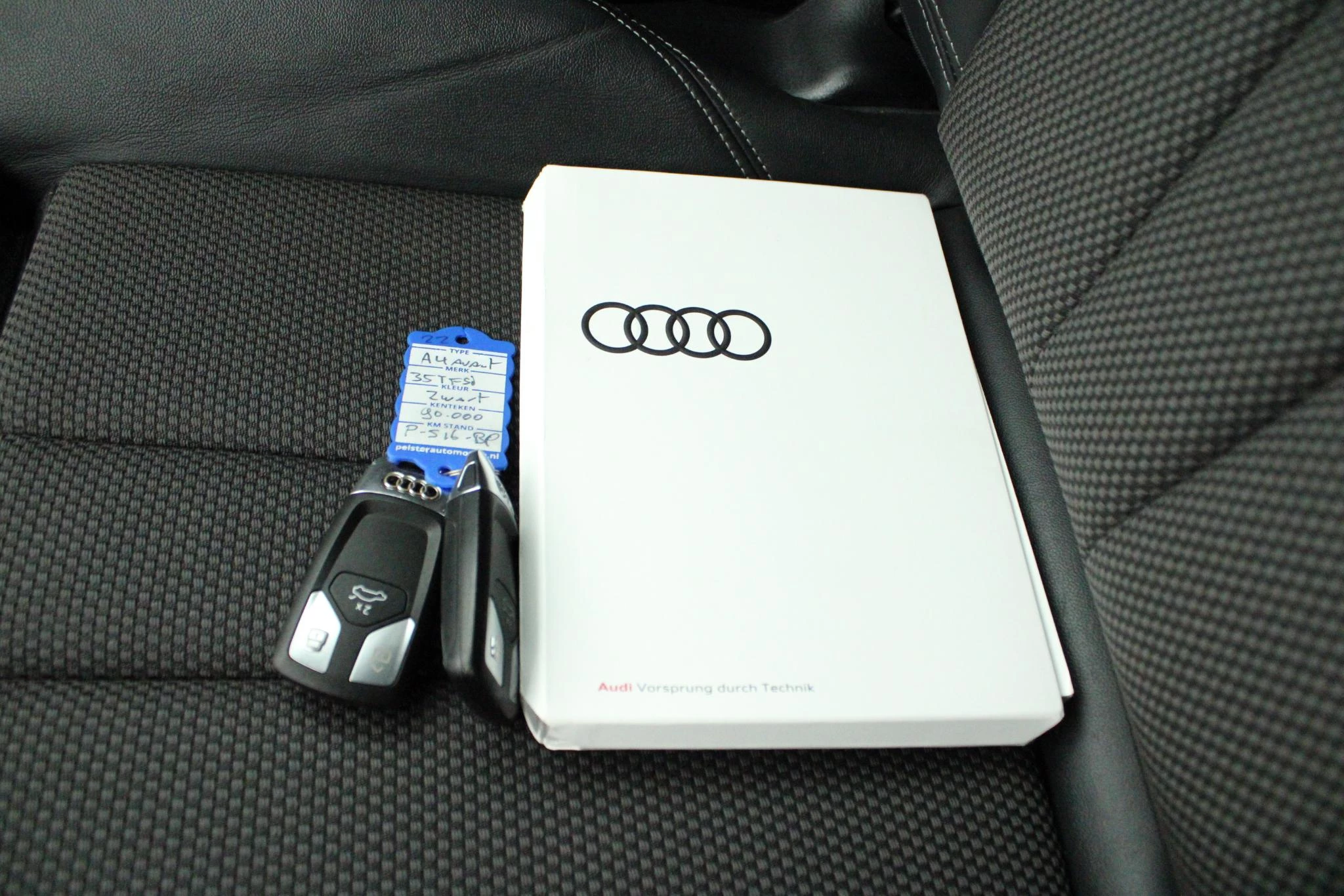 Hoofdafbeelding Audi A4