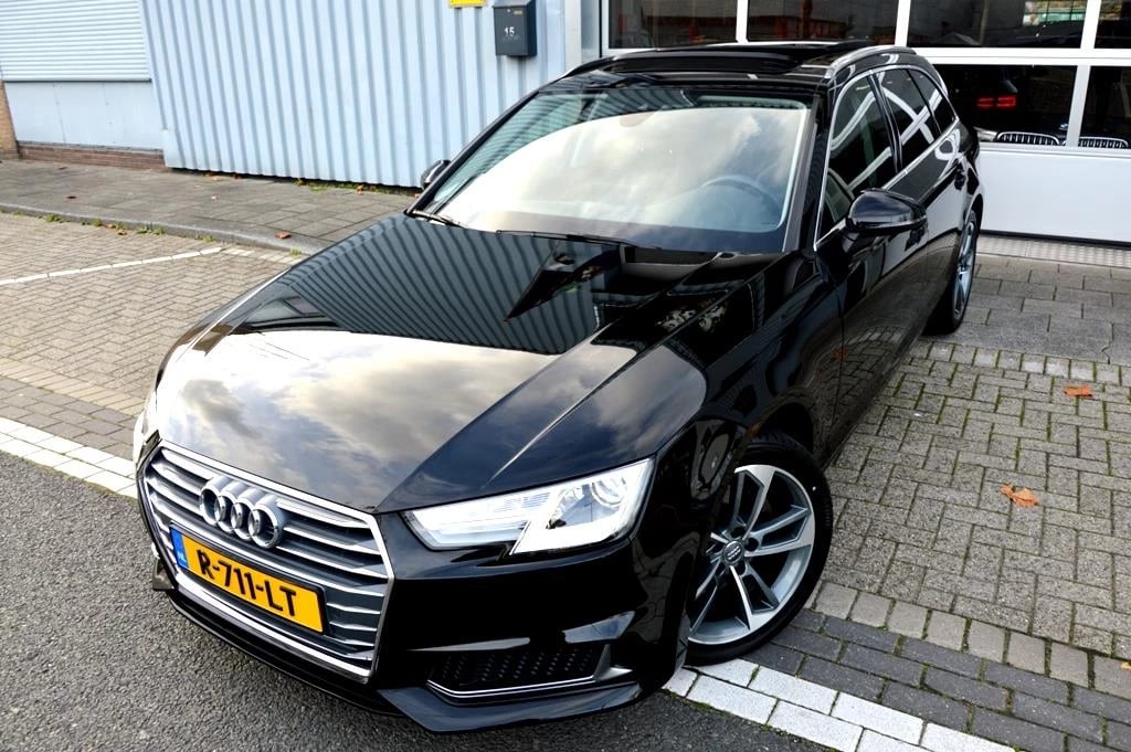 Hoofdafbeelding Audi A4