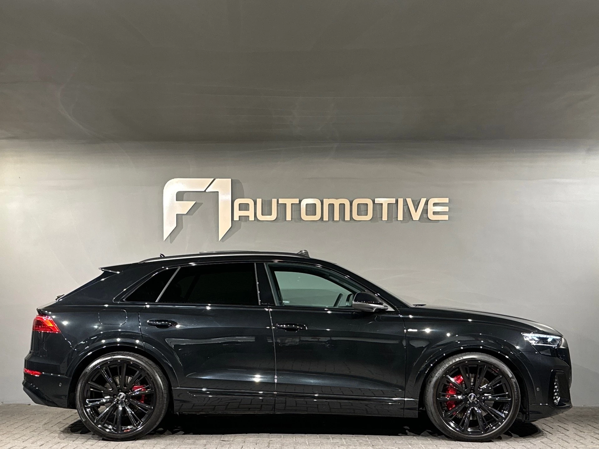 Hoofdafbeelding Audi Q8