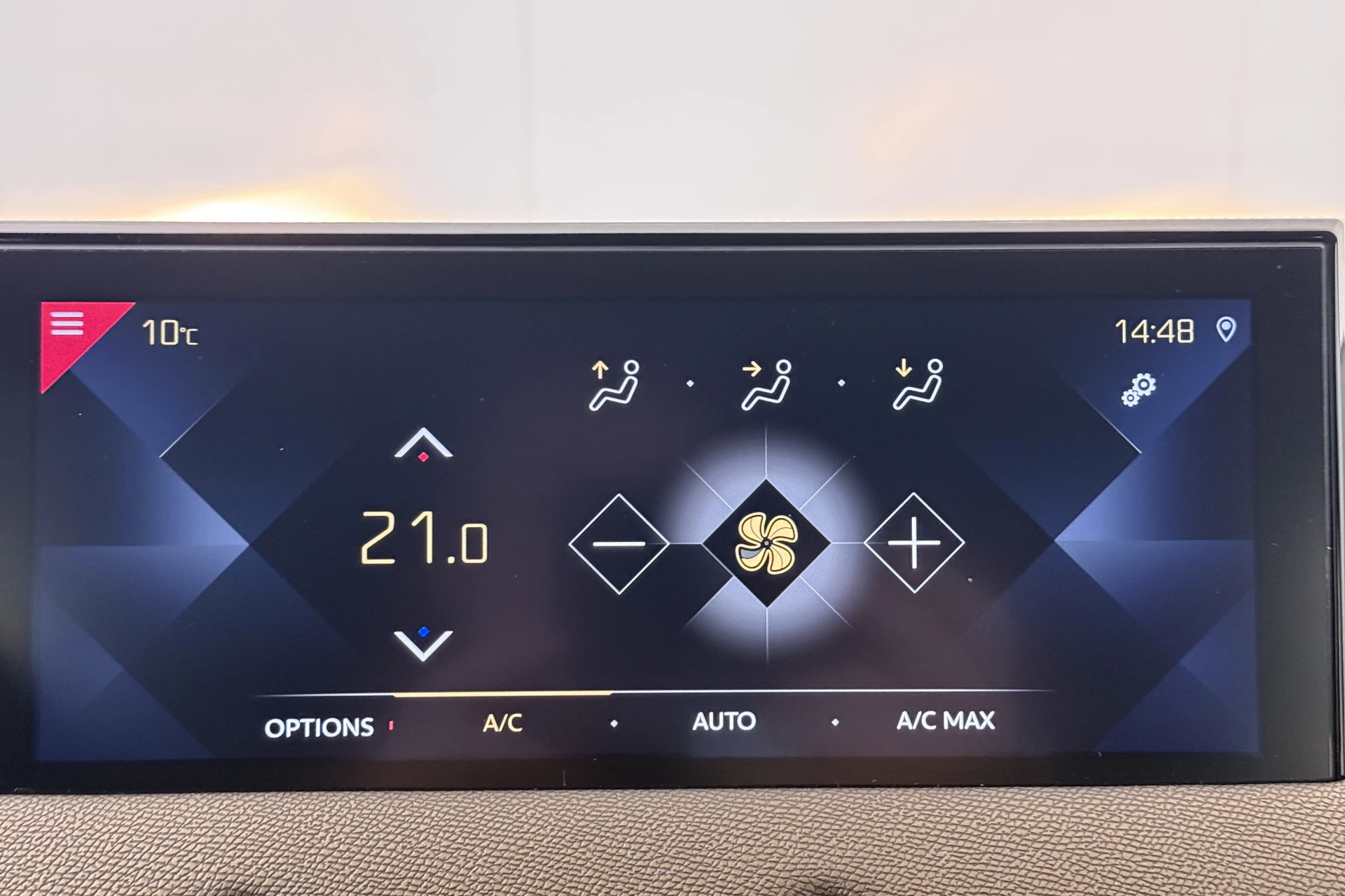 Hoofdafbeelding DS DS 3