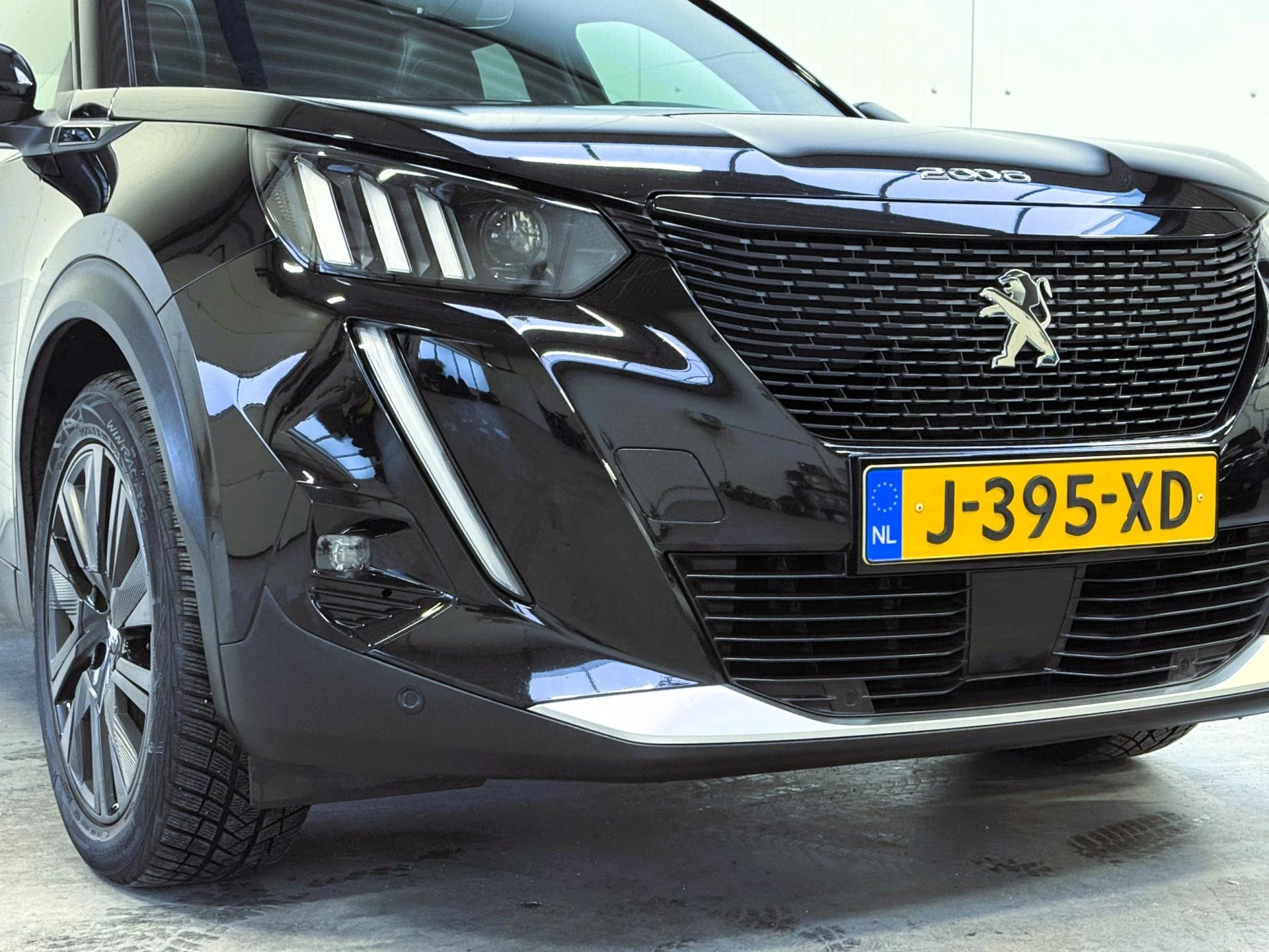 Hoofdafbeelding Peugeot e-2008