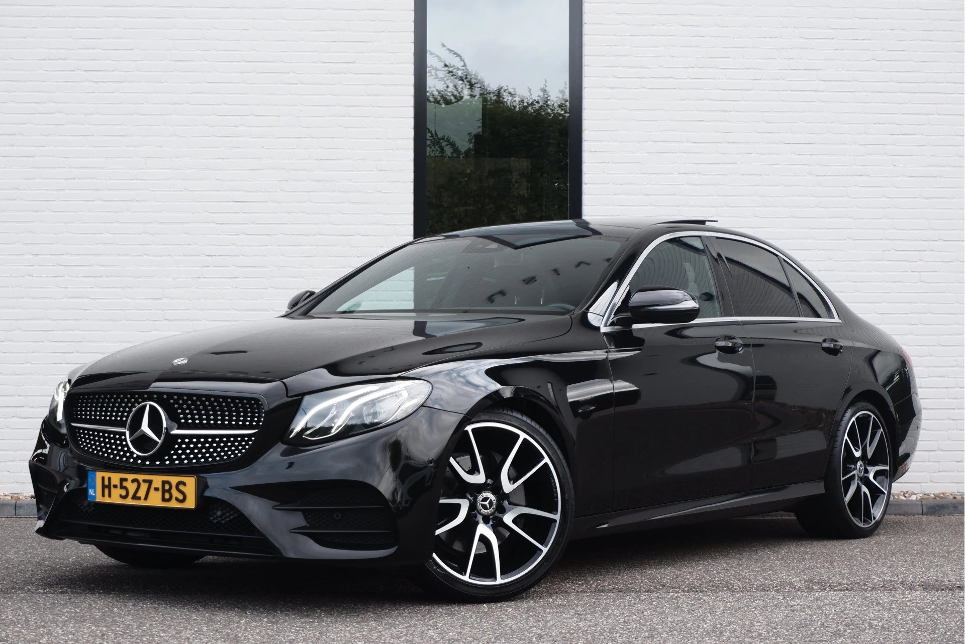 Hoofdafbeelding Mercedes-Benz E-Klasse