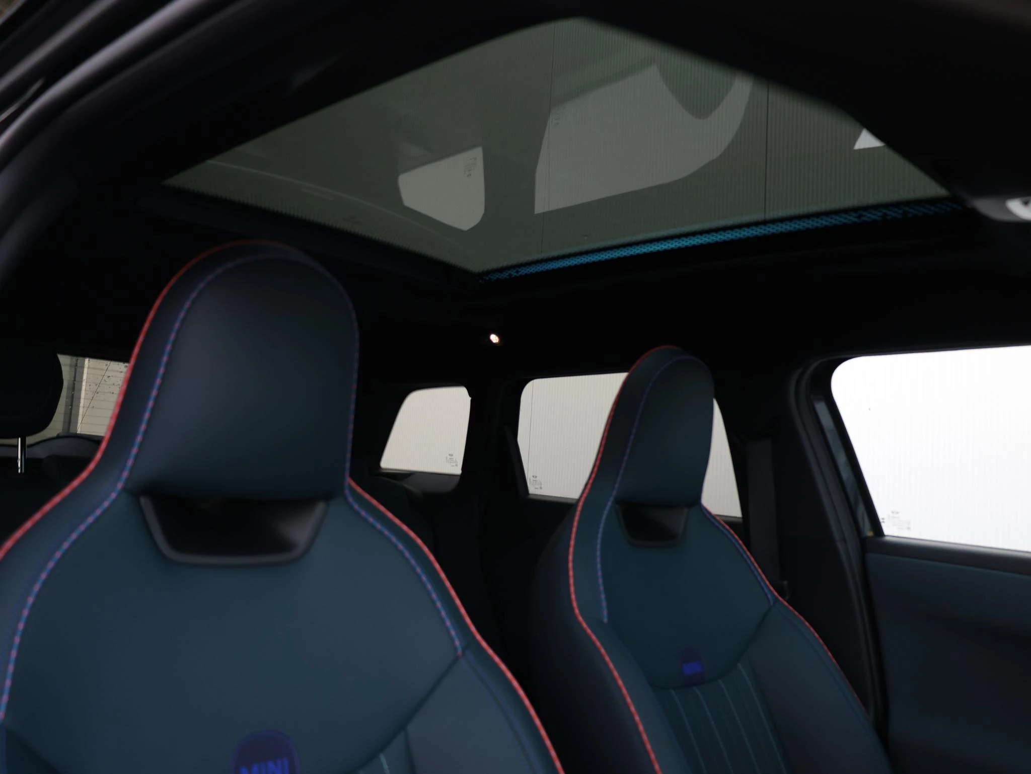 Hoofdafbeelding MINI Aceman