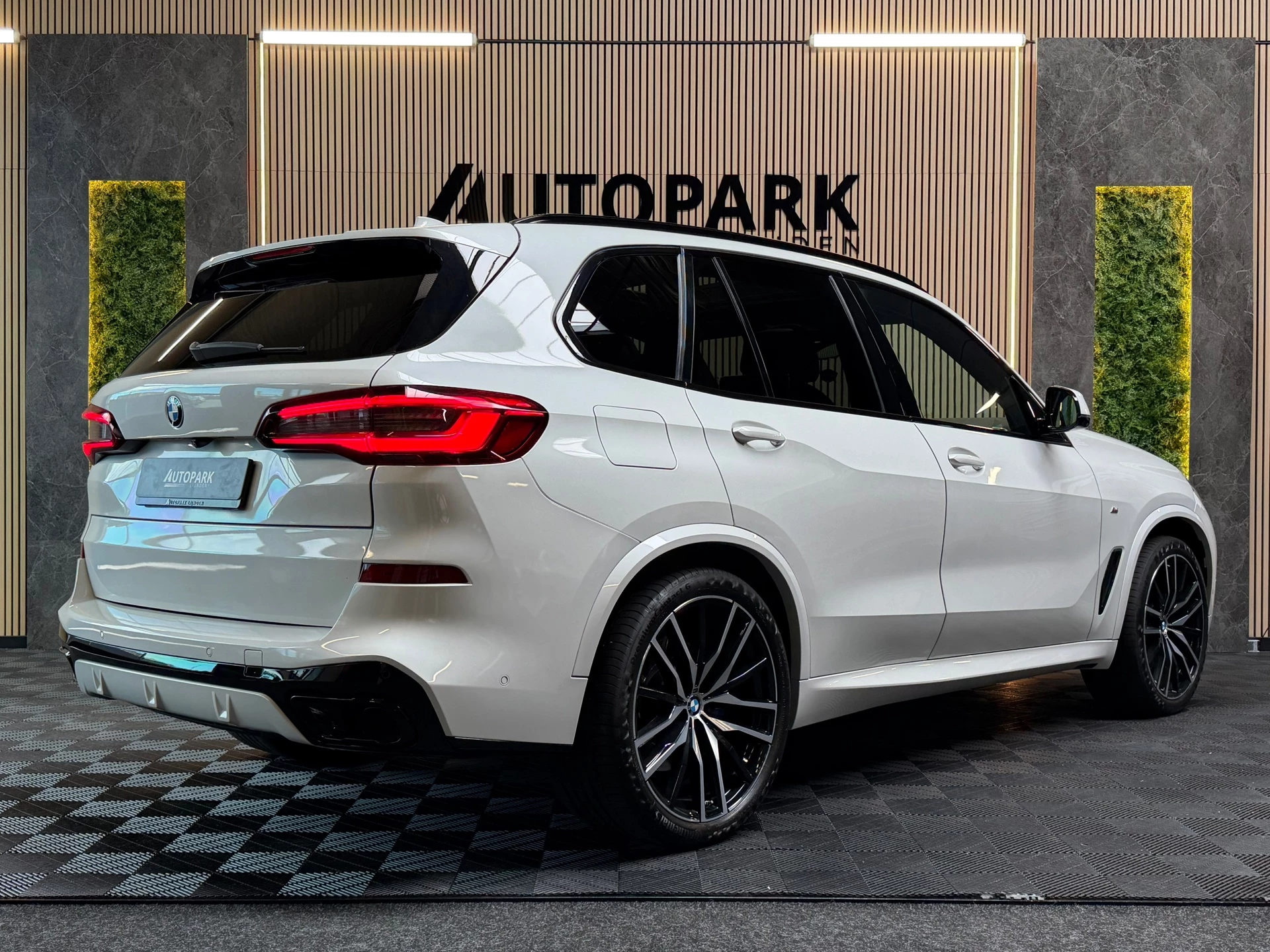 Hoofdafbeelding BMW X5