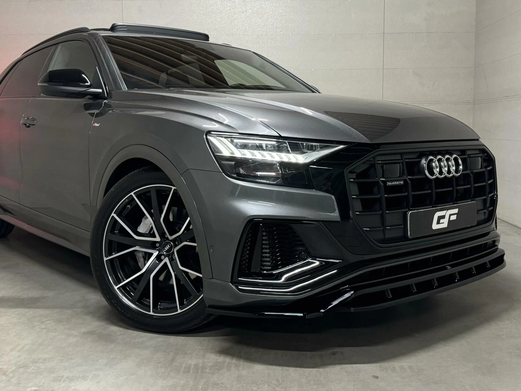 Hoofdafbeelding Audi Q8