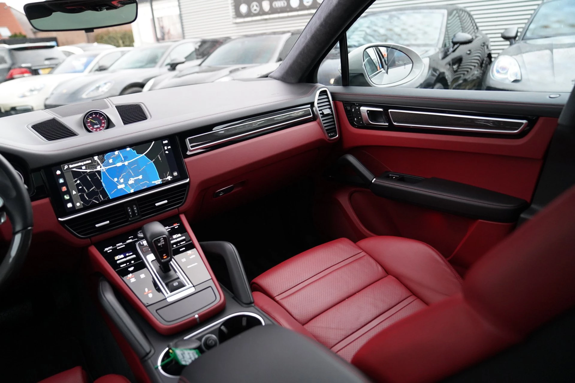 Hoofdafbeelding Porsche Cayenne