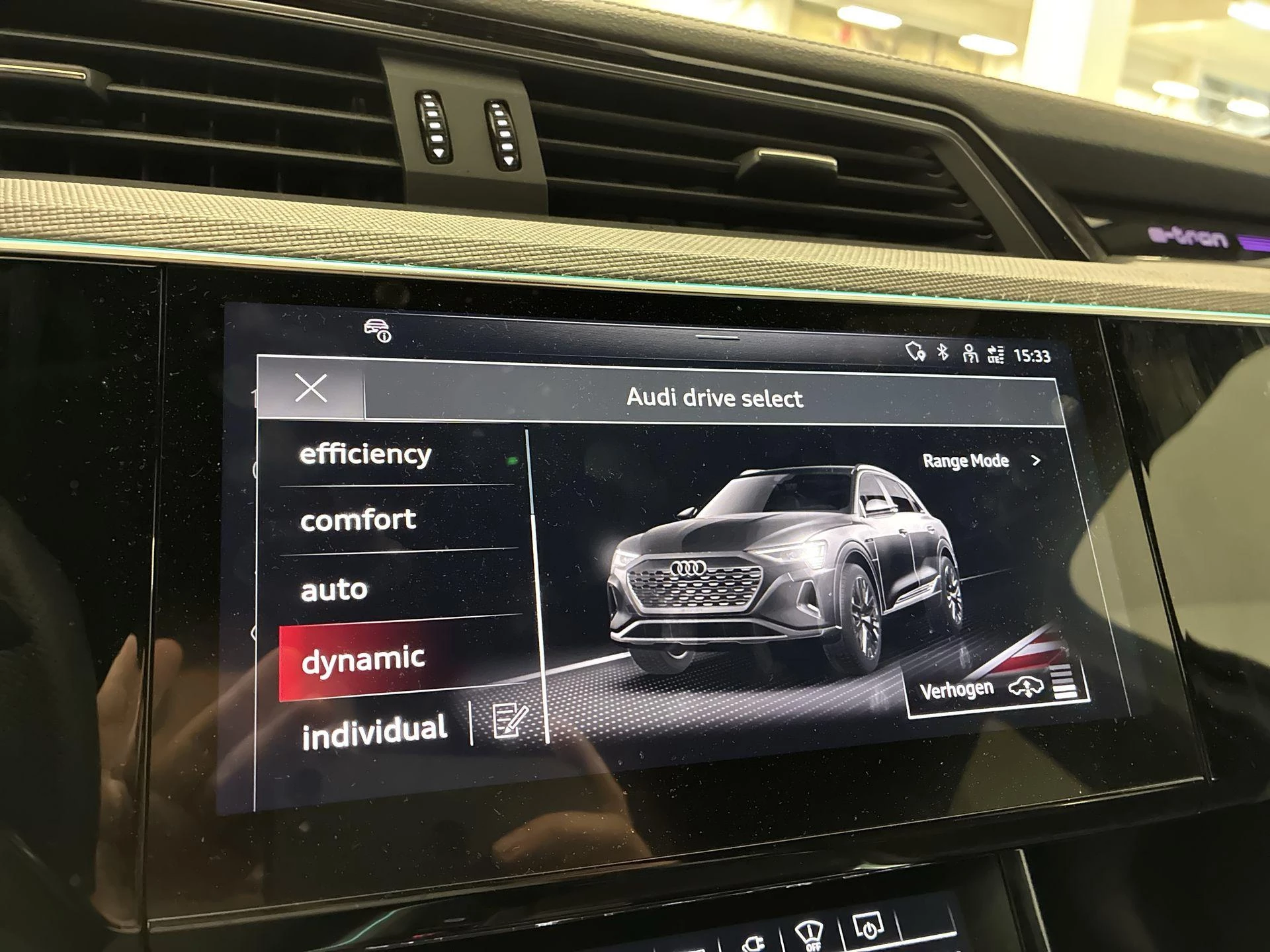 Hoofdafbeelding Audi Q8 e-tron